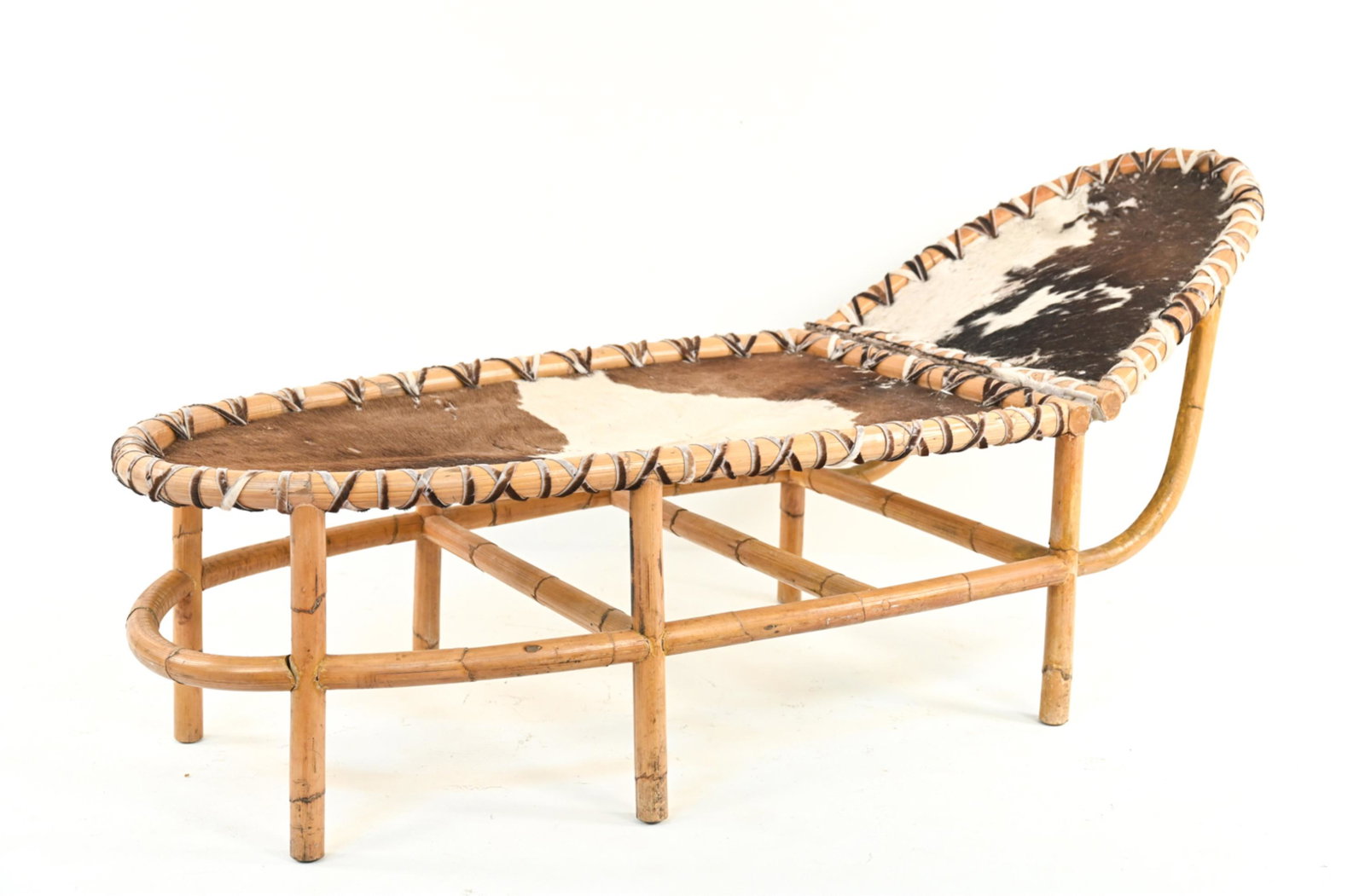 MANNER OF CRESPI BAMBOO & HIDE CHAISE LOUNGE (1 of 18)