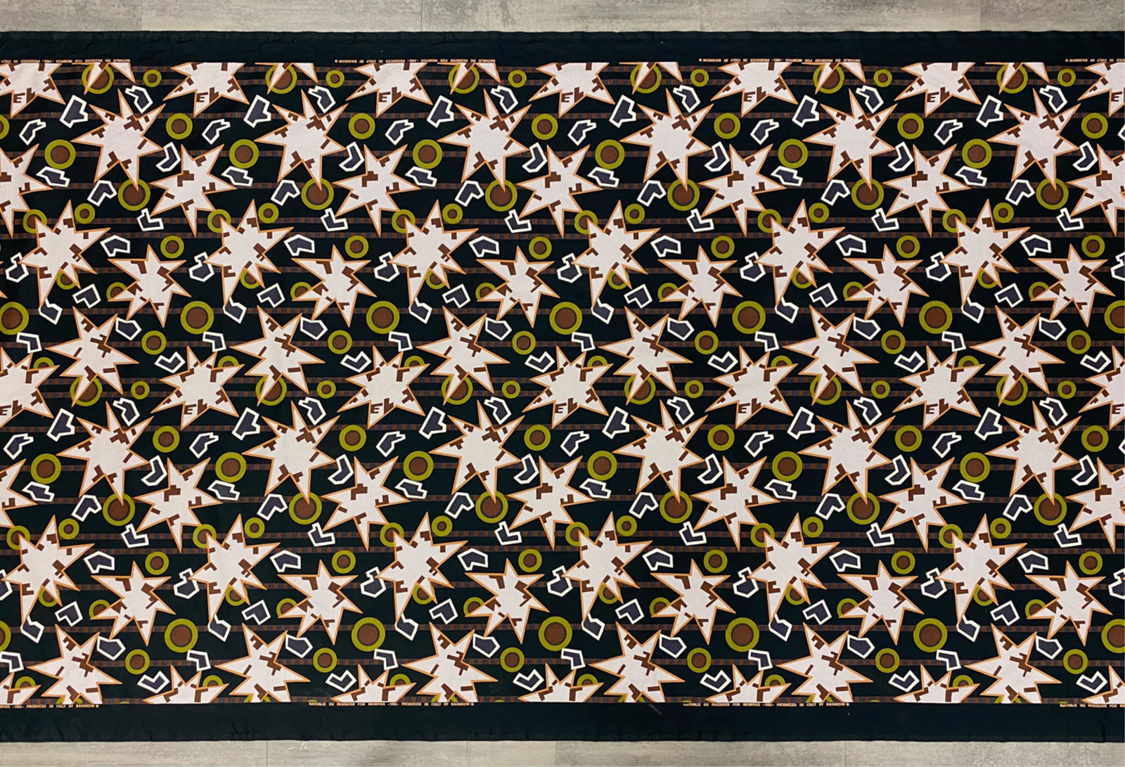 1982 NATHALIE DU PASQUIER MEMPHIS FABRIC (1 of 8)