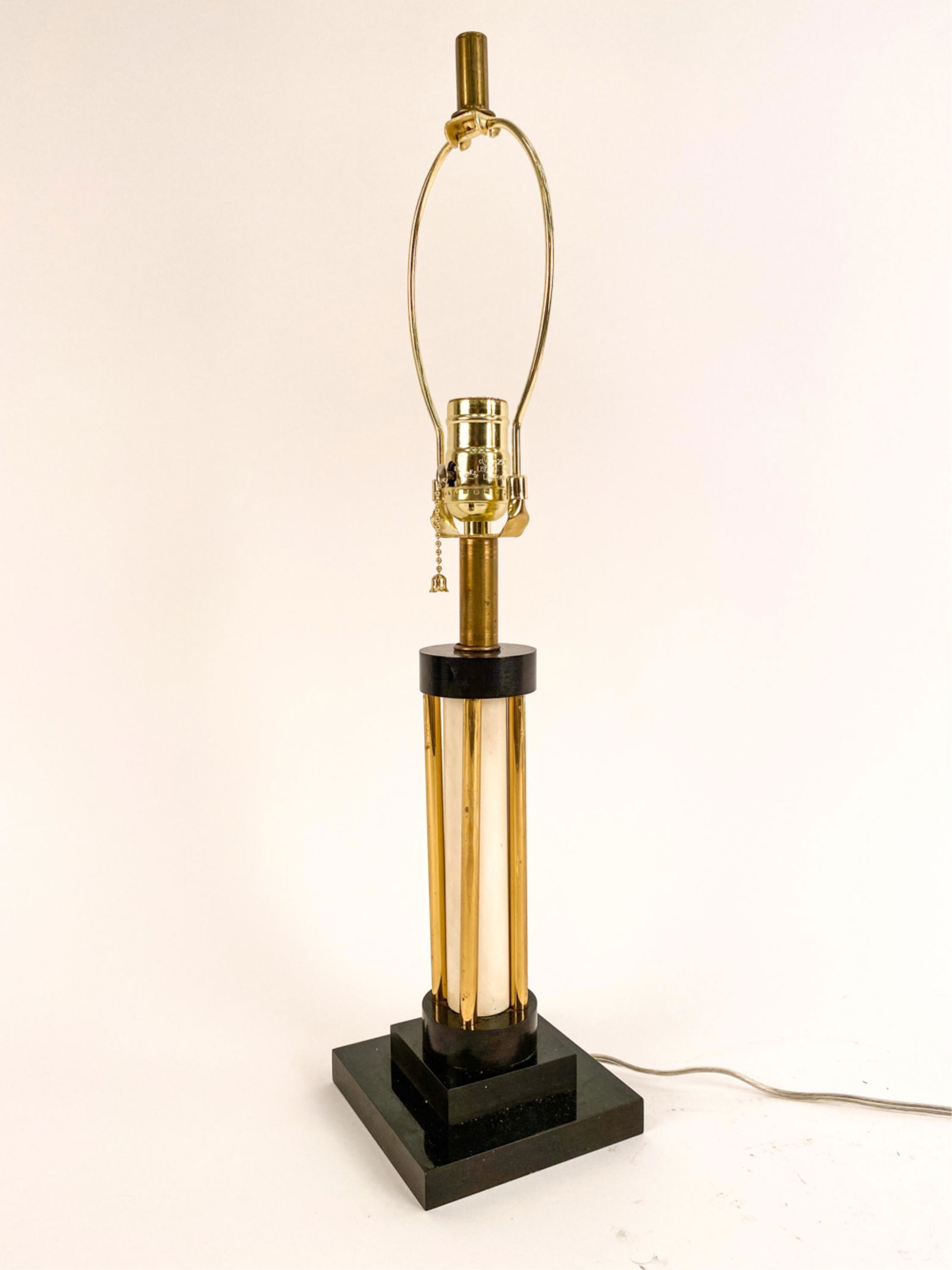 ART DECO COLUMN-FORM TABLE LAMP (1 of 8)