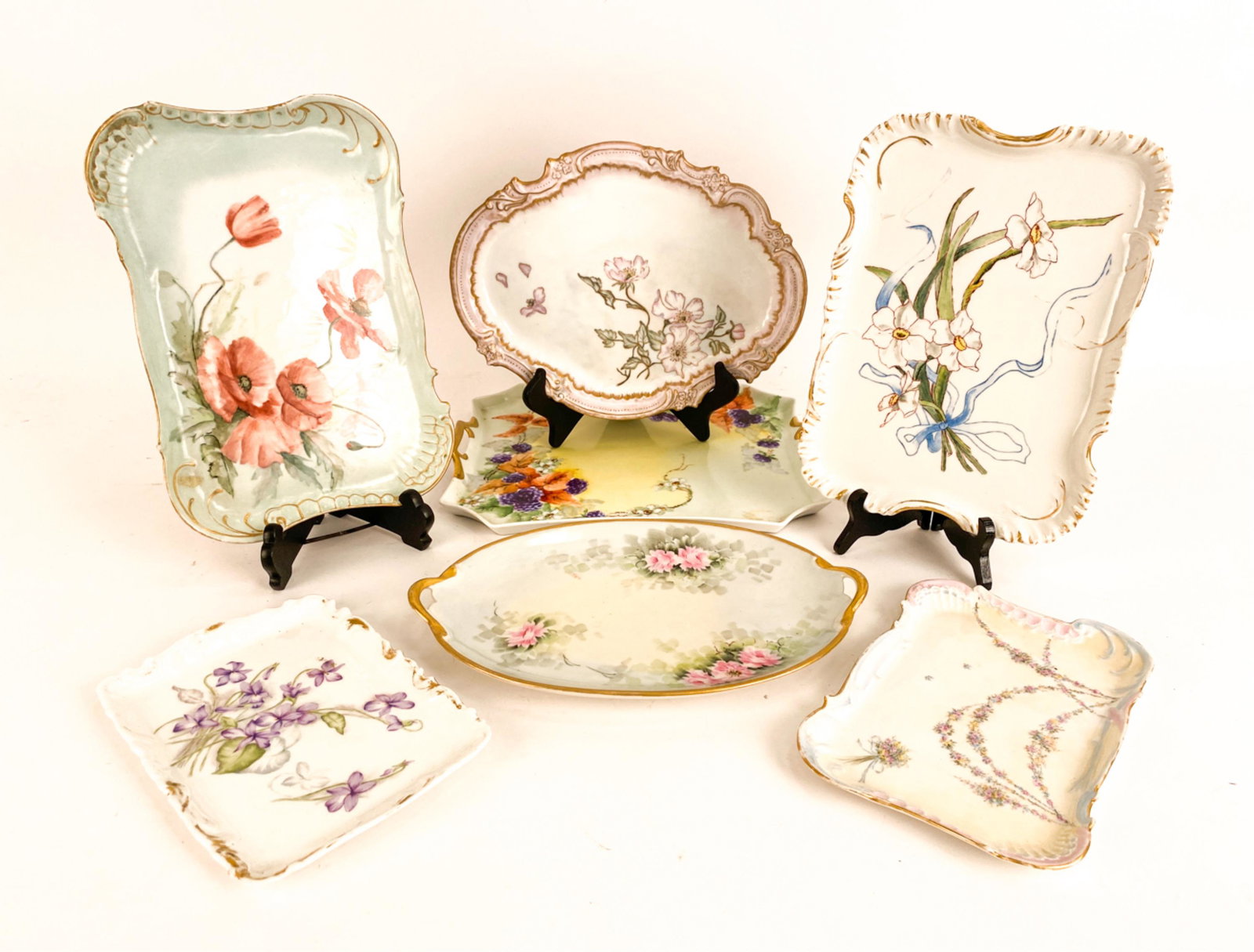 (7) ANTIQUE LIMOGES HAND-PAINTED DRESSER TRAYS (1 of 15)