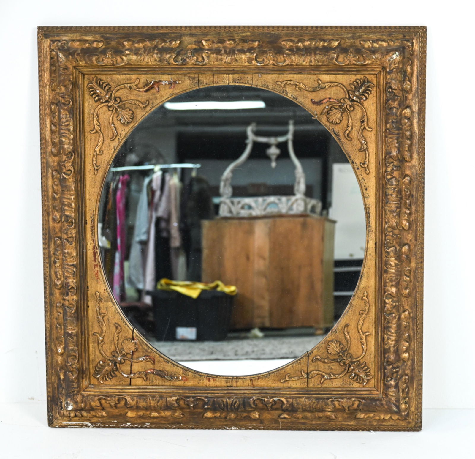 VINTAGE GOLD-TONE MIRROR (1 of 13)