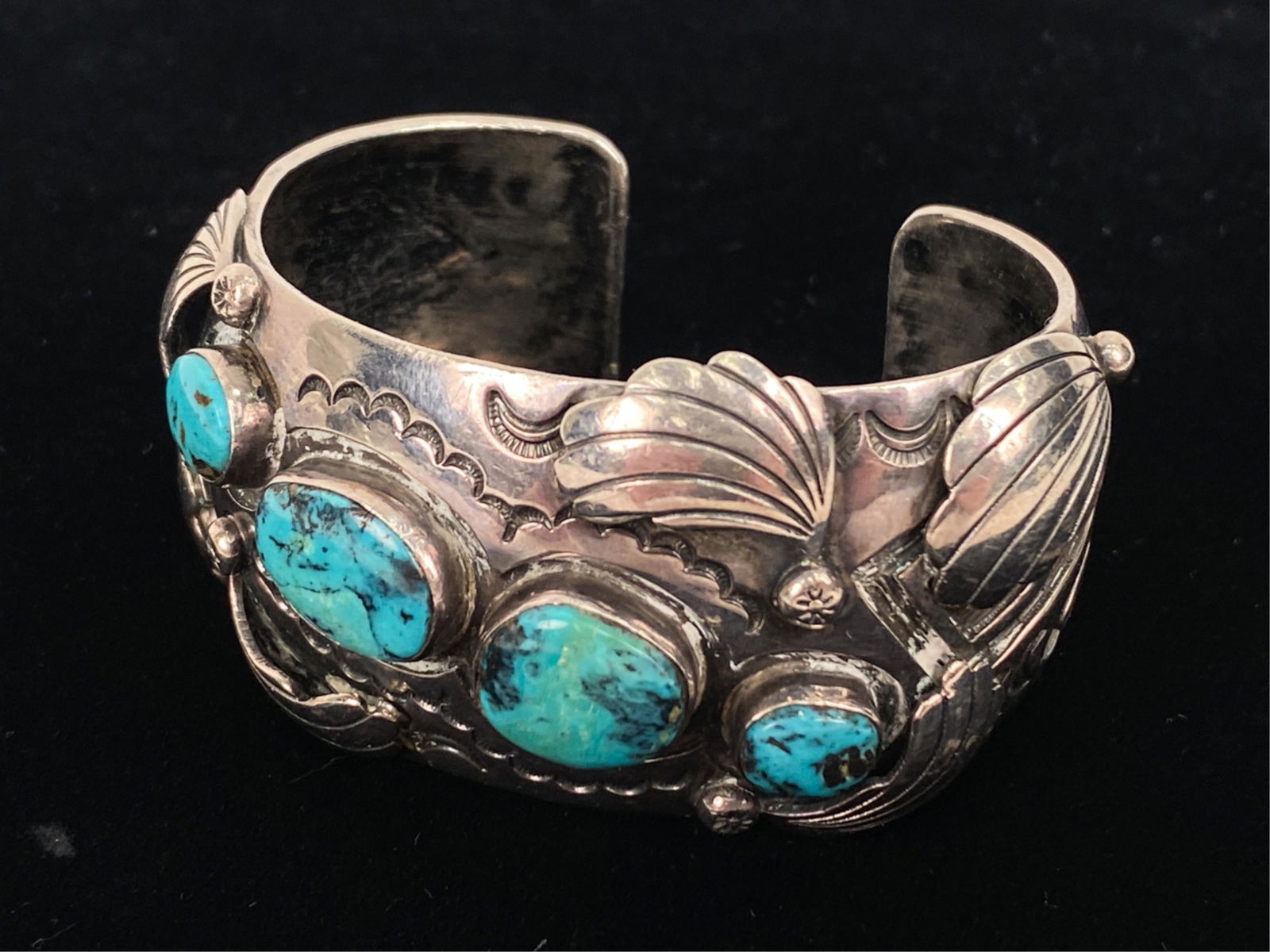 ROGER LEWIS NAVAJO STERLING & TURQUOISE BRACELET (1 of 8)