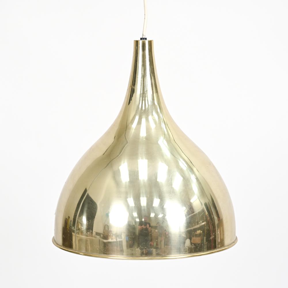DANISH MID-CENTURY BRASS PENDANT LIGHT: Brass teardrop form pendant light. No apparent labels. Dimensions: H 13" x Dia. 11.5" Condition: May need rewiring. Scratches and one small dent.