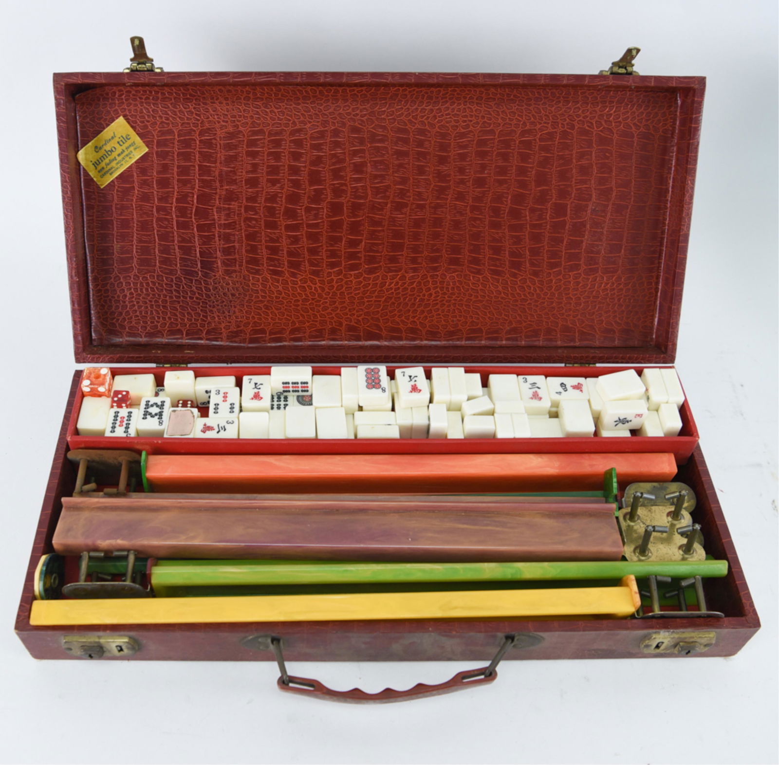 VINTAGE BAKELITE MAHJONG SET (1 of 14)