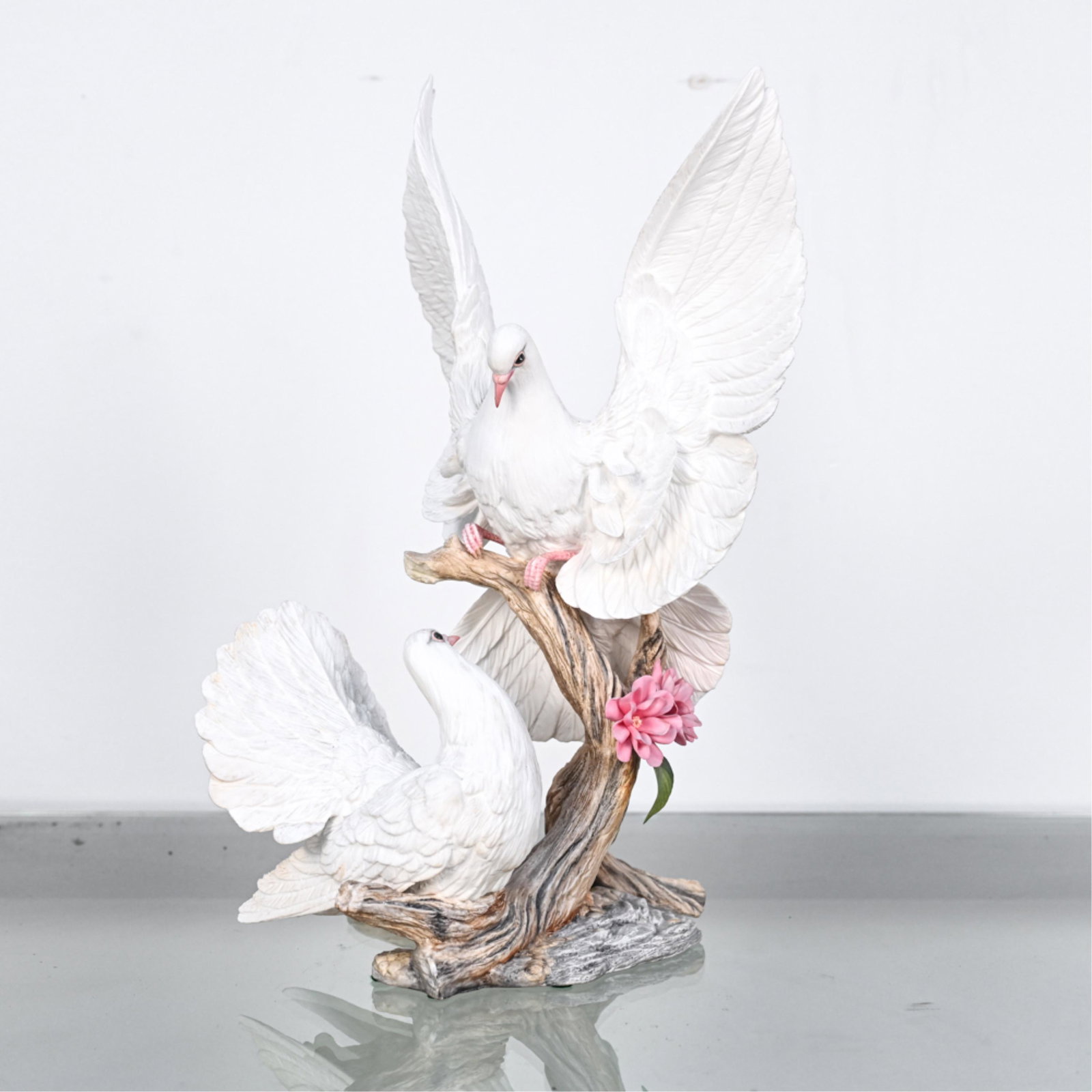 BOEHM PORCELAIN DOVE SCULPTURE (1 of 20)