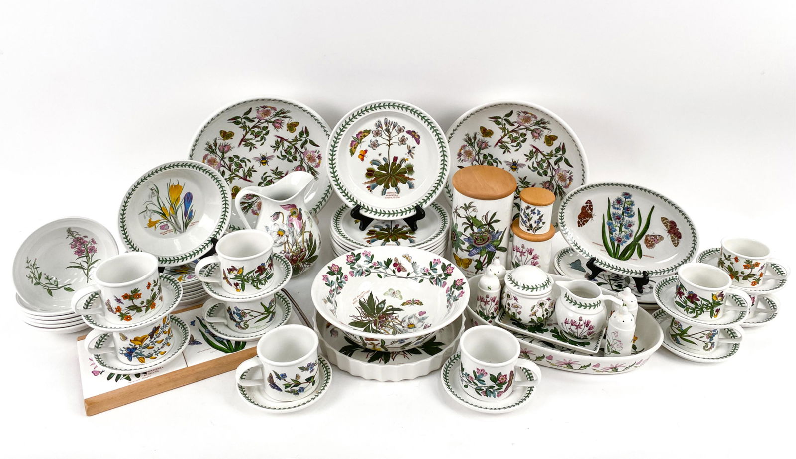 LARGE PORTMEIRION BOTANIC GARDEN SERVICE (1 of 16)