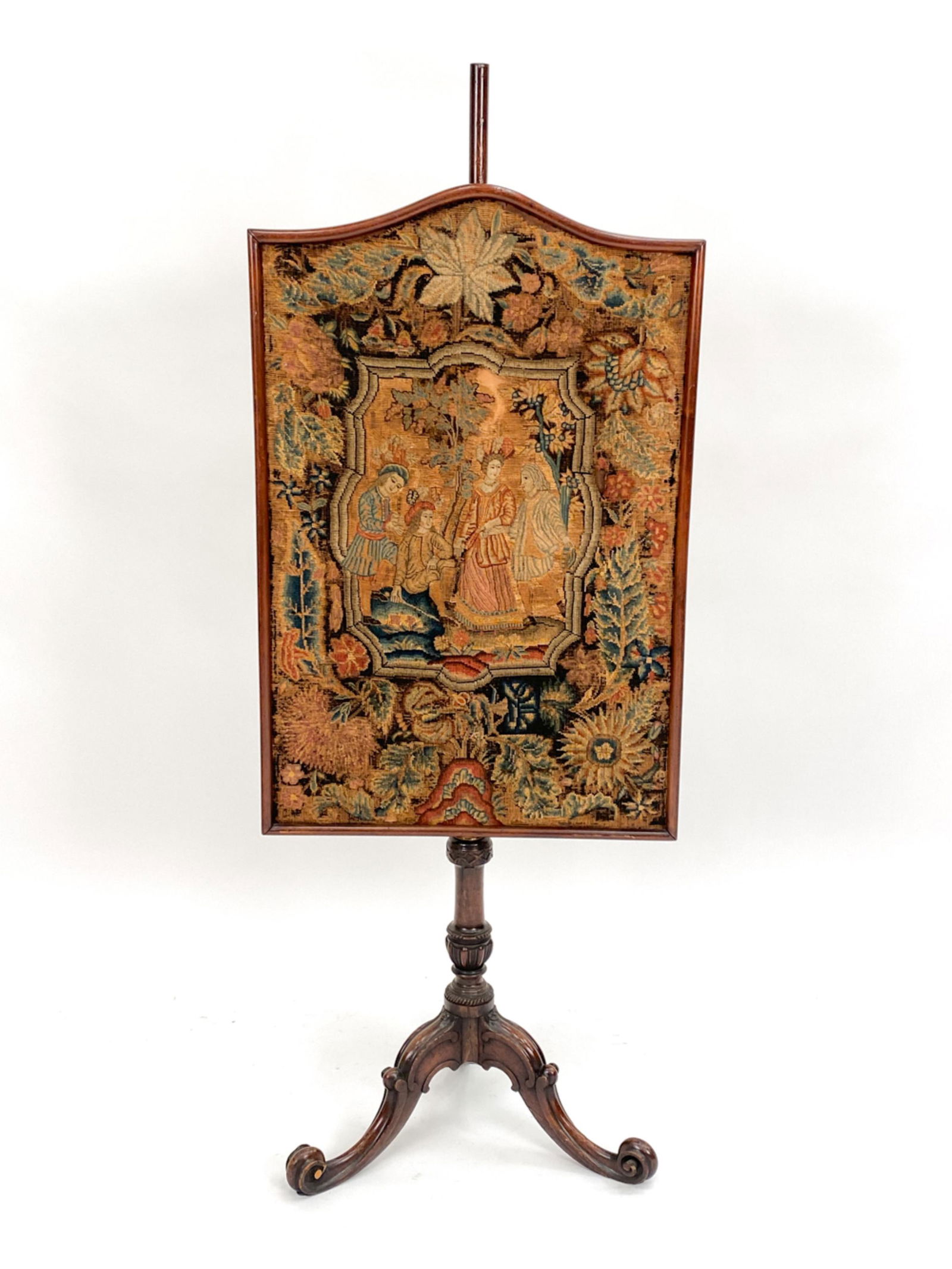 EARLY 18TH C. NEEDLEWORK POLE SCREEN/FIRE SCREEN (1 of 18)