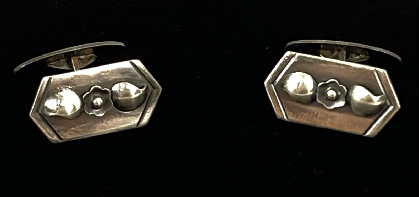 PAIR OF H. JENSEN DANISH STERLING SILVER CUFFLINKS (1 of 7)