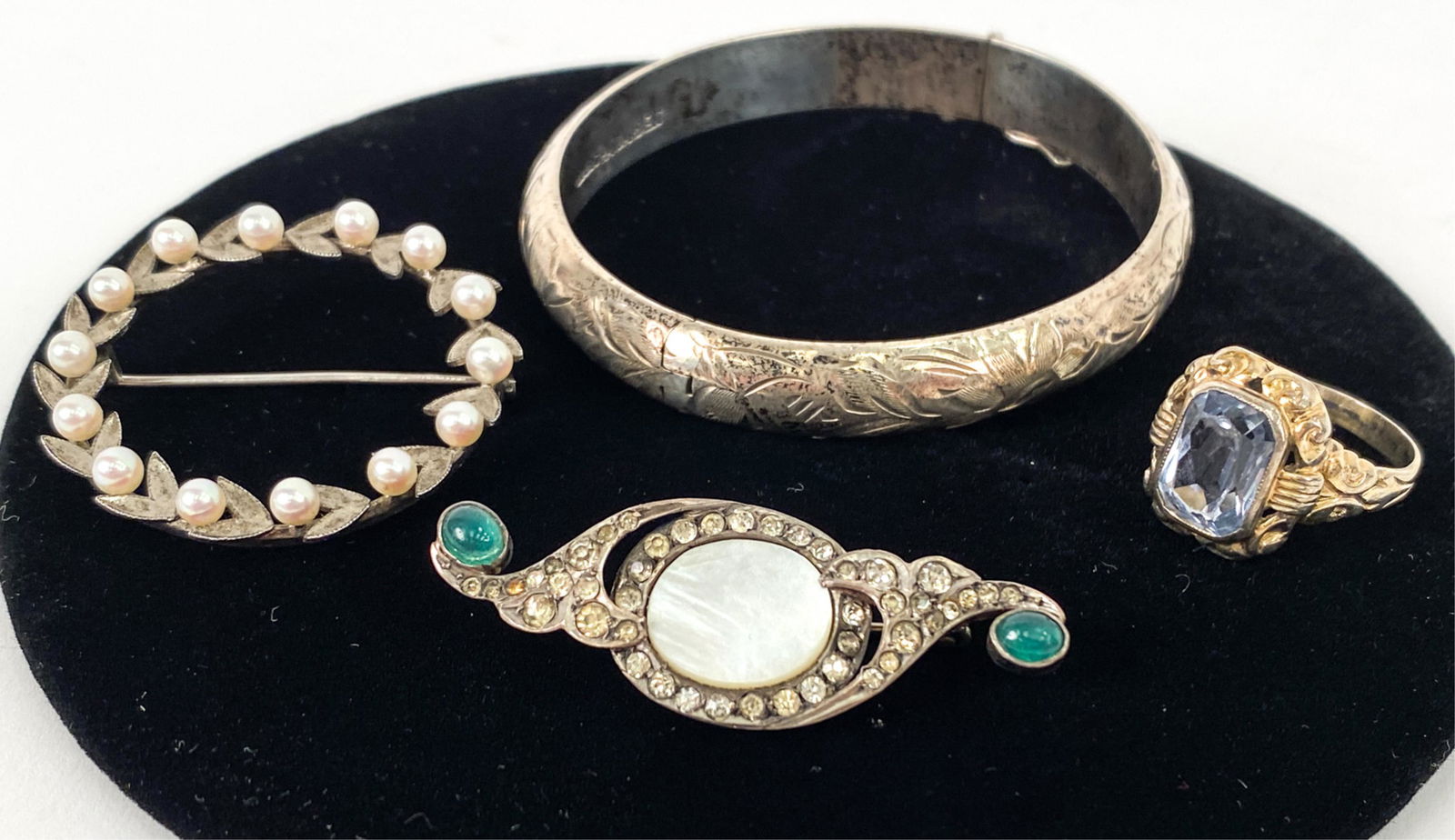 GROUPING OF CONTINENTAL SILVER ESTATE JEWELRY (1 of 18)