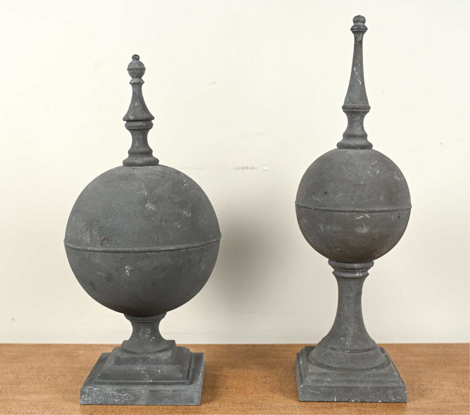 (2) ZINC ARCHITECTURAL FINIALS (1 of 10)
