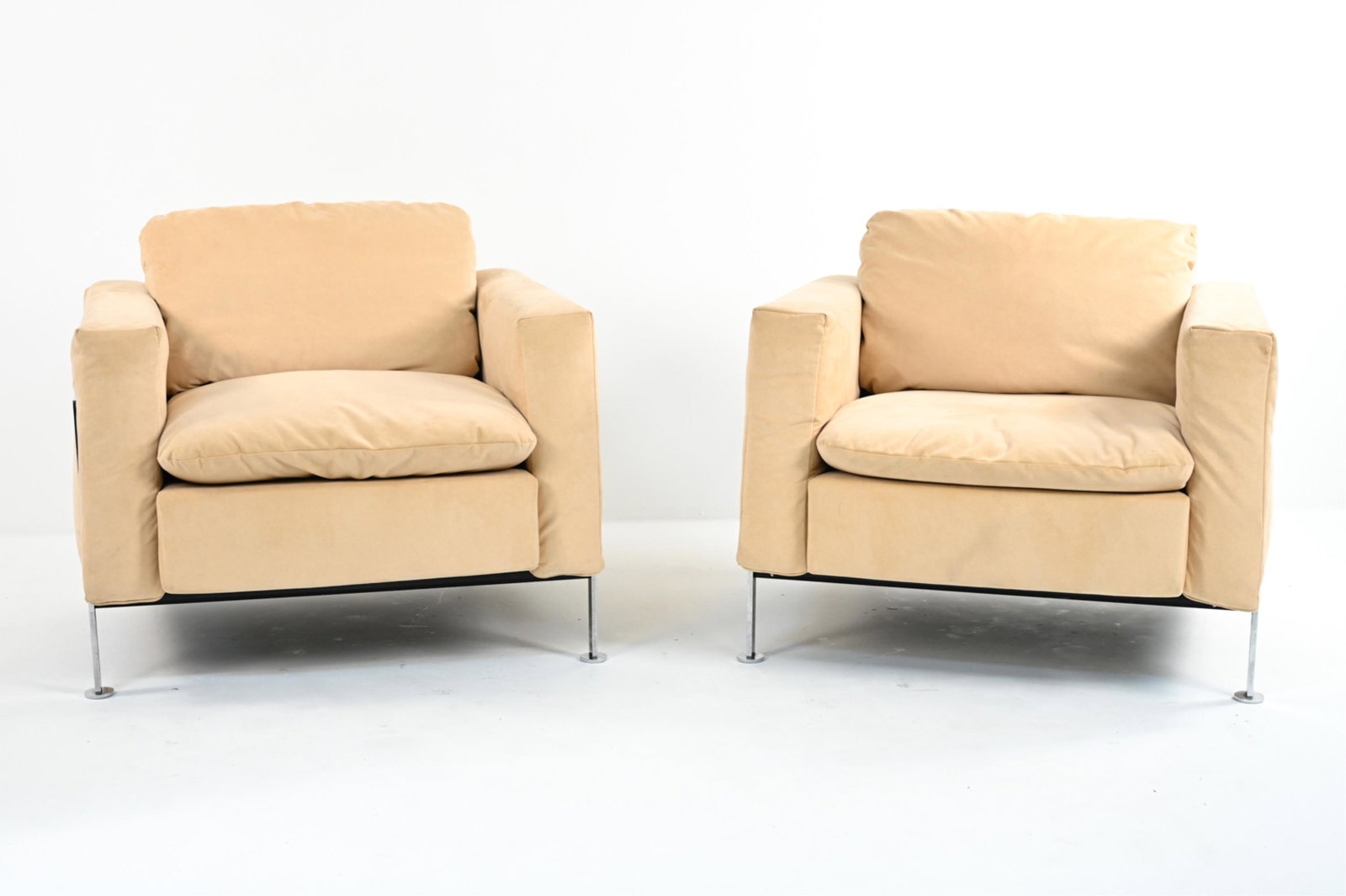 PAIR ROBERT HAUSSMANN DE SEDE RH 302 CLUB CHAIRS (1 of 12)