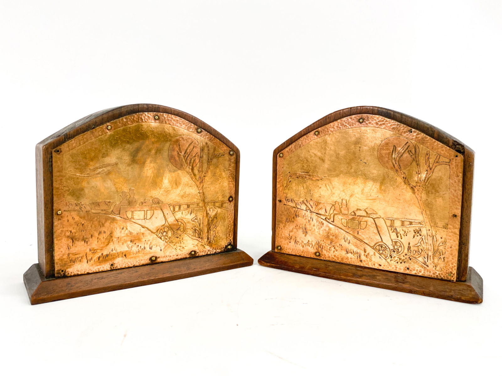 PAIR OF BRITISH ARTS & CRAFTS BOOKENDS (1 of 12)