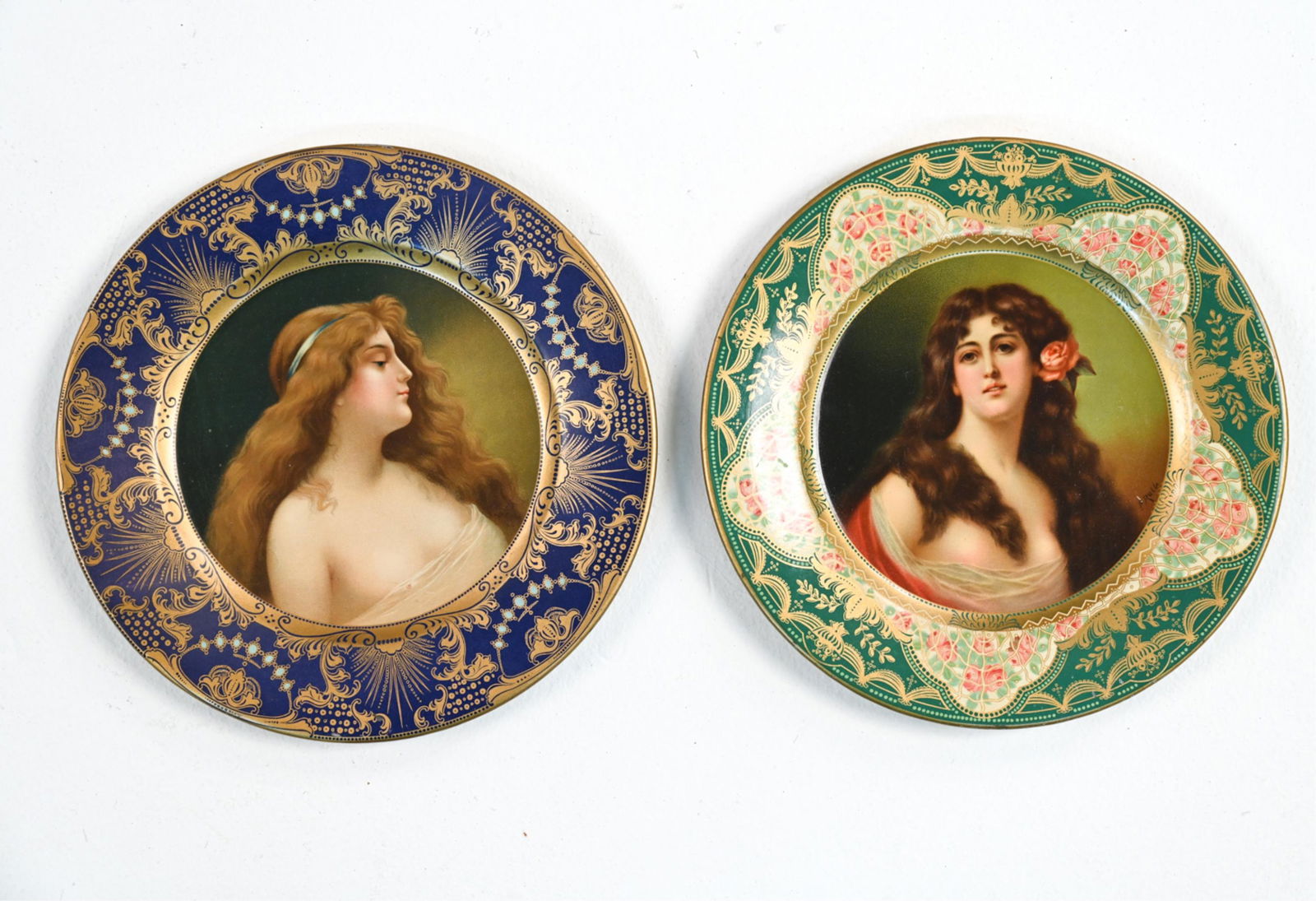 (2) ANHEUSER-BUSCH VIENNA ART PLATES (1 of 11)