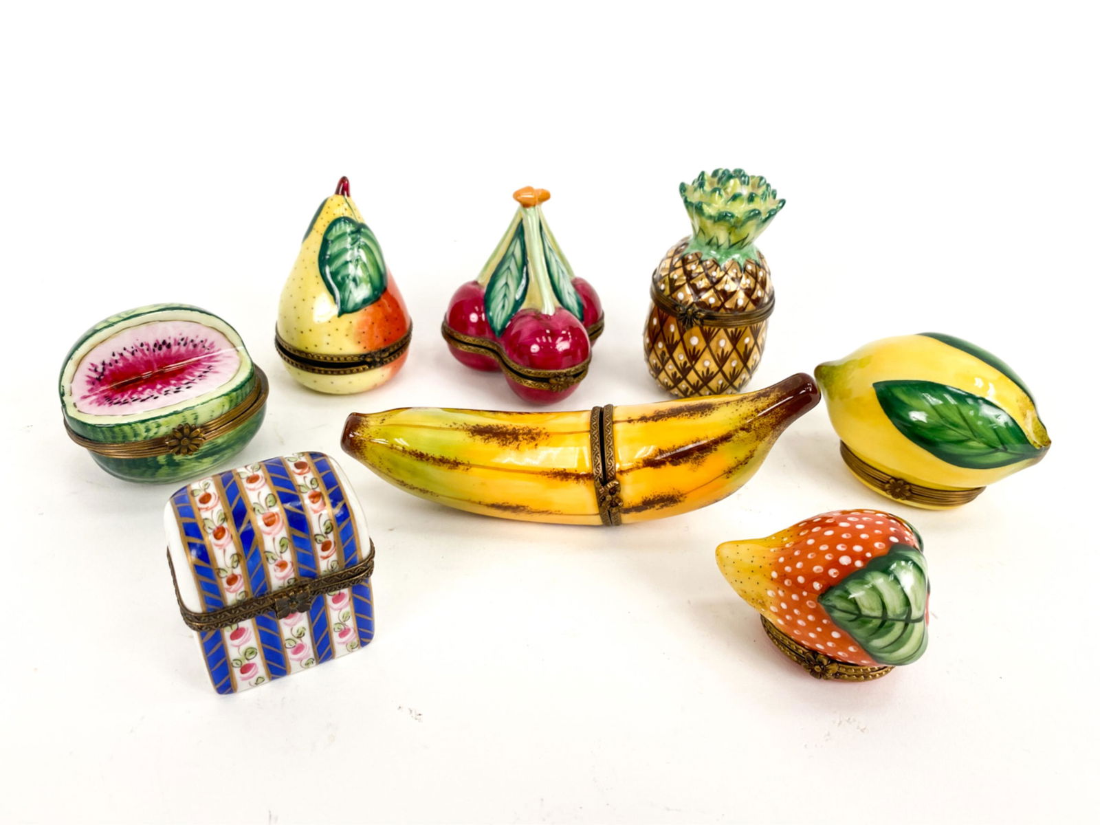 (8) LIMOGES BOXES INCL. FRUIT FORM (1 of 17)