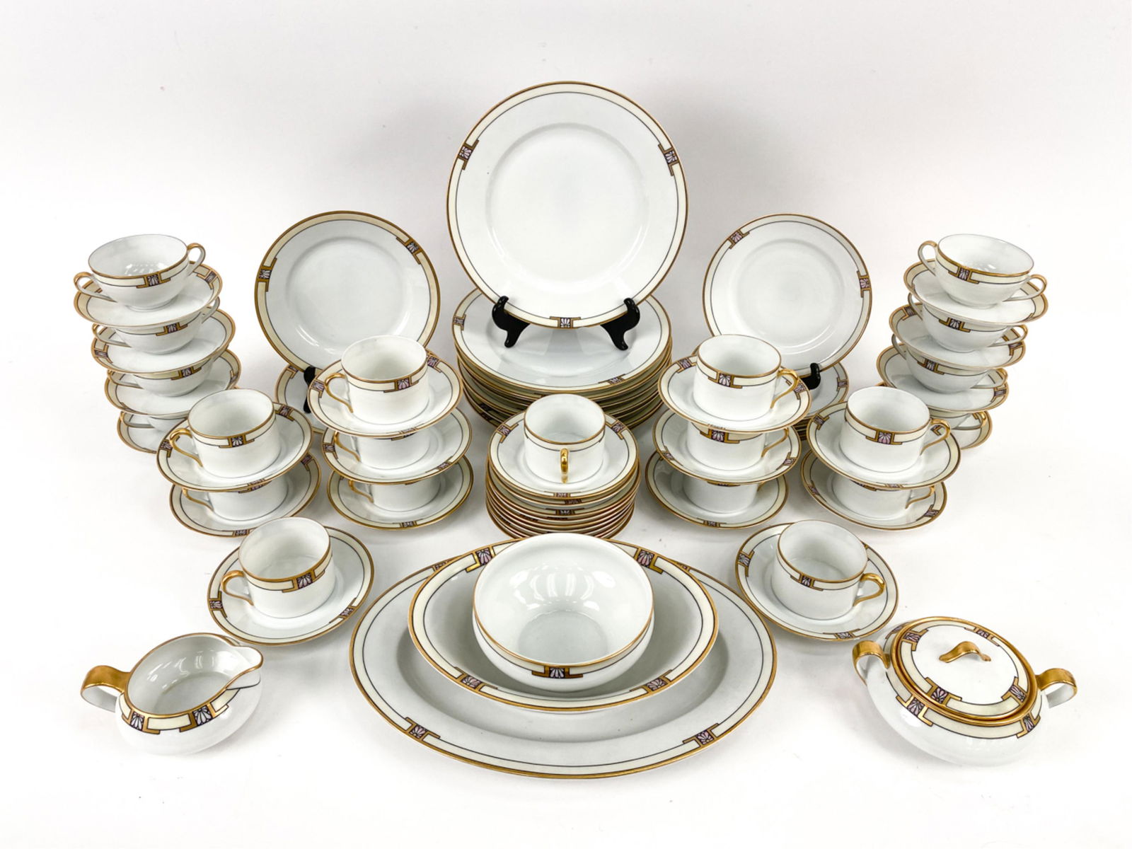 EPIAG ART DECO PATTERN PORCELAIN SERVICE (1 of 16)