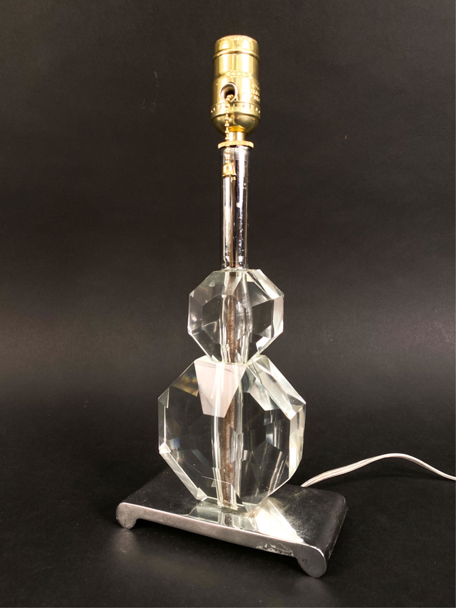 MODERN FACETED GLASS TABLE LAMP (1 of 9)