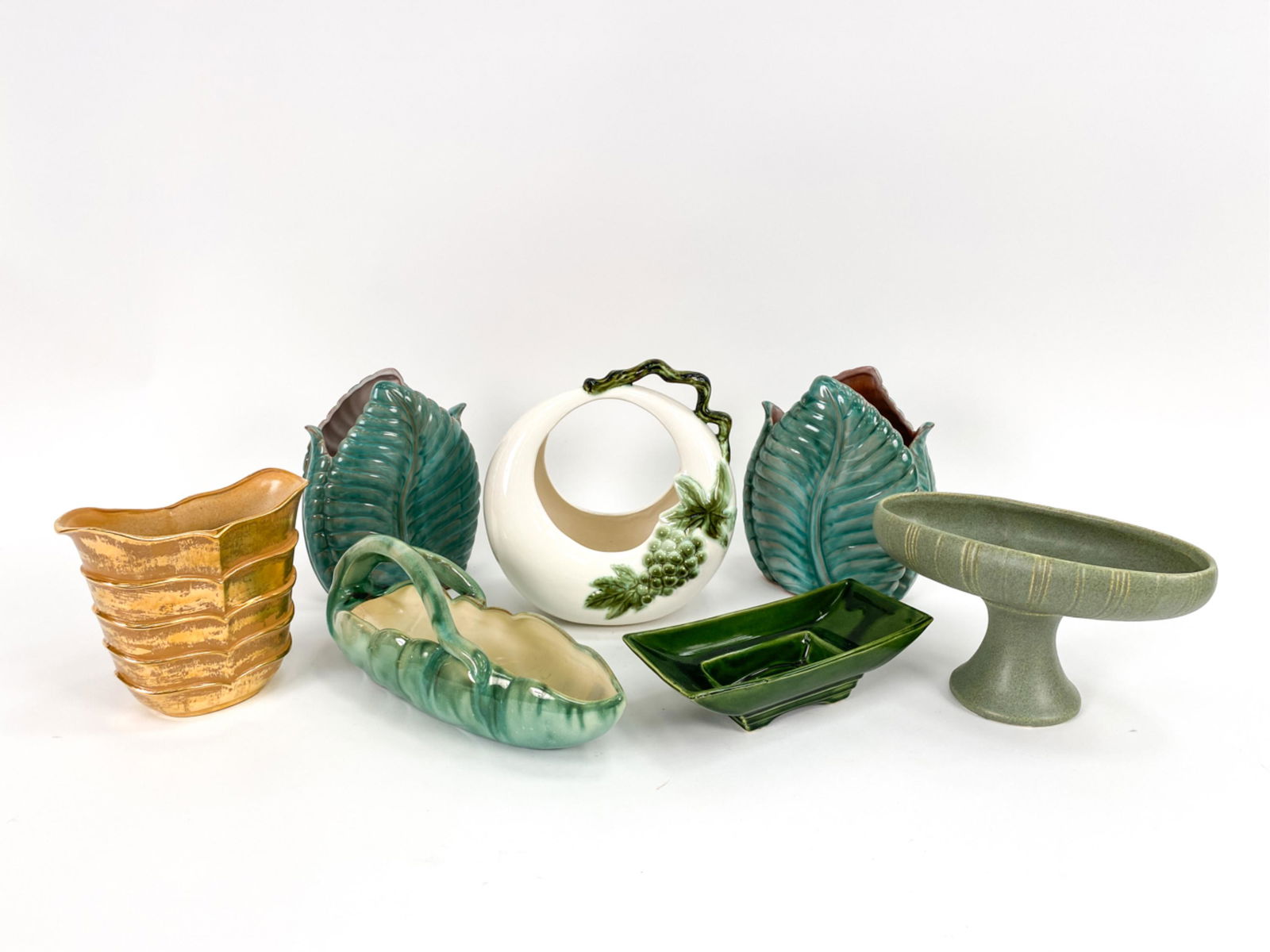 AMERICAN POTTERY GROUPING INCL. MCCOY, STANGL (1 of 16)