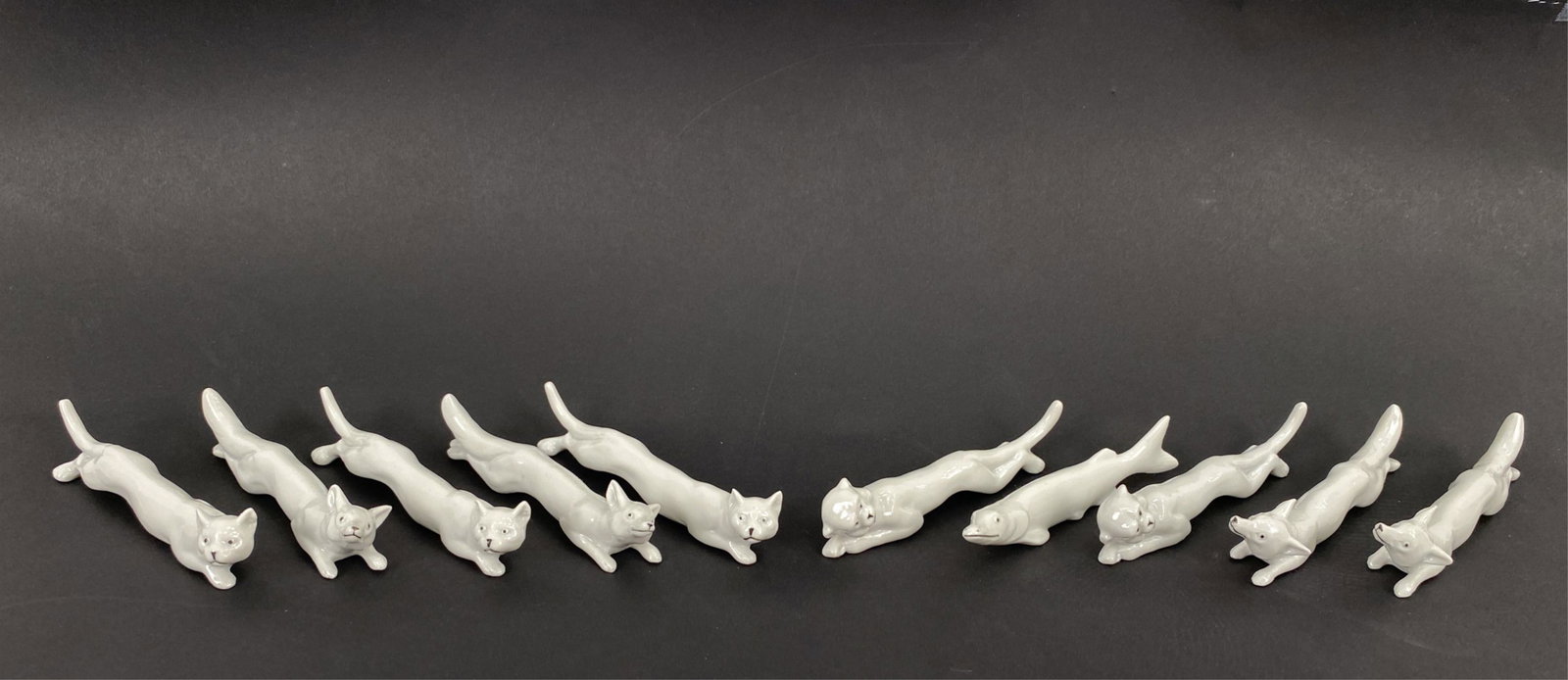 (10) PORCELAIN ANIMAL FORM KNIFE RESTS (1 of 8)