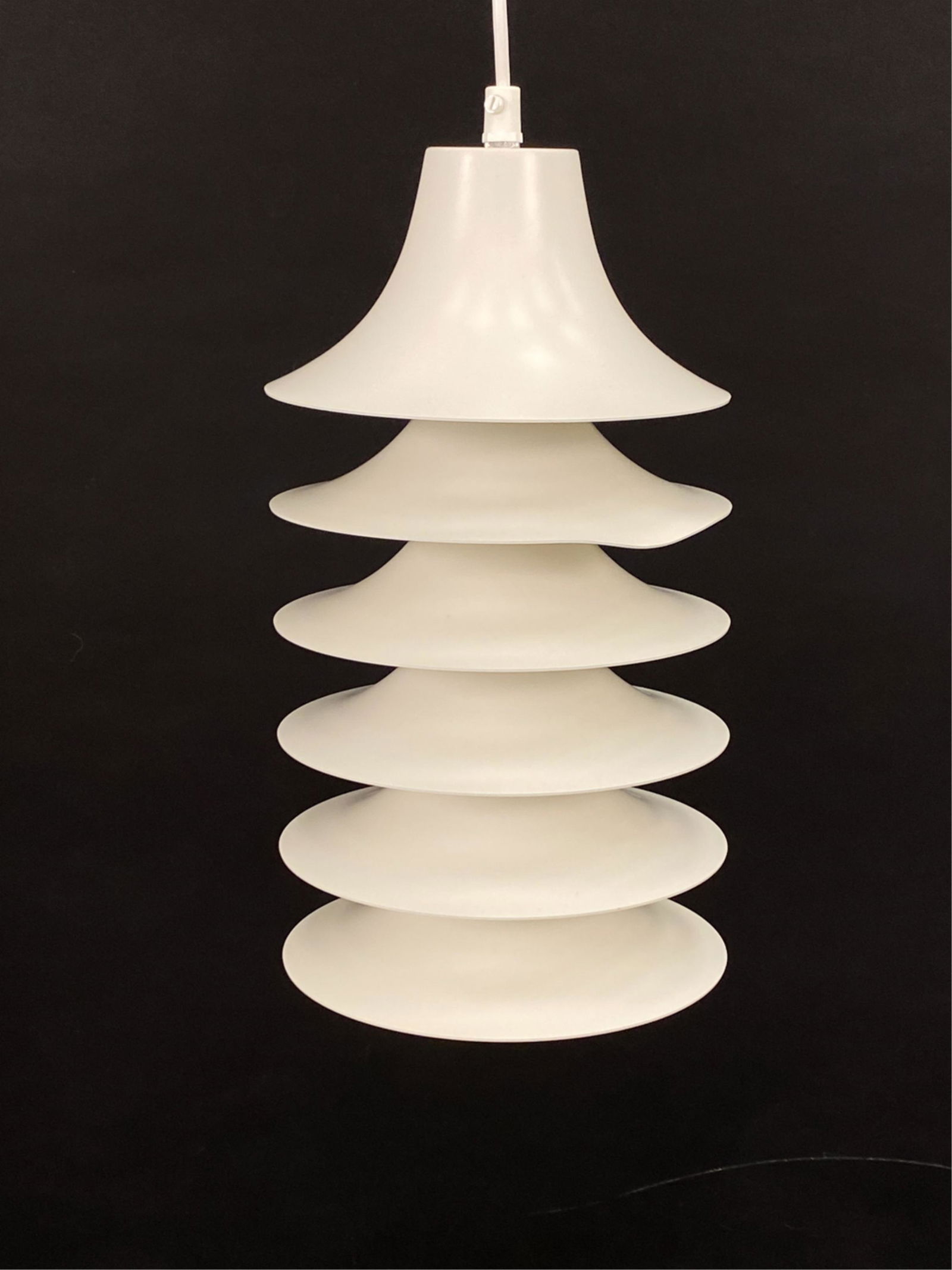 JORGEN GAMMELGAARD TIP TOP PENDANT LAMP (1 of 9)