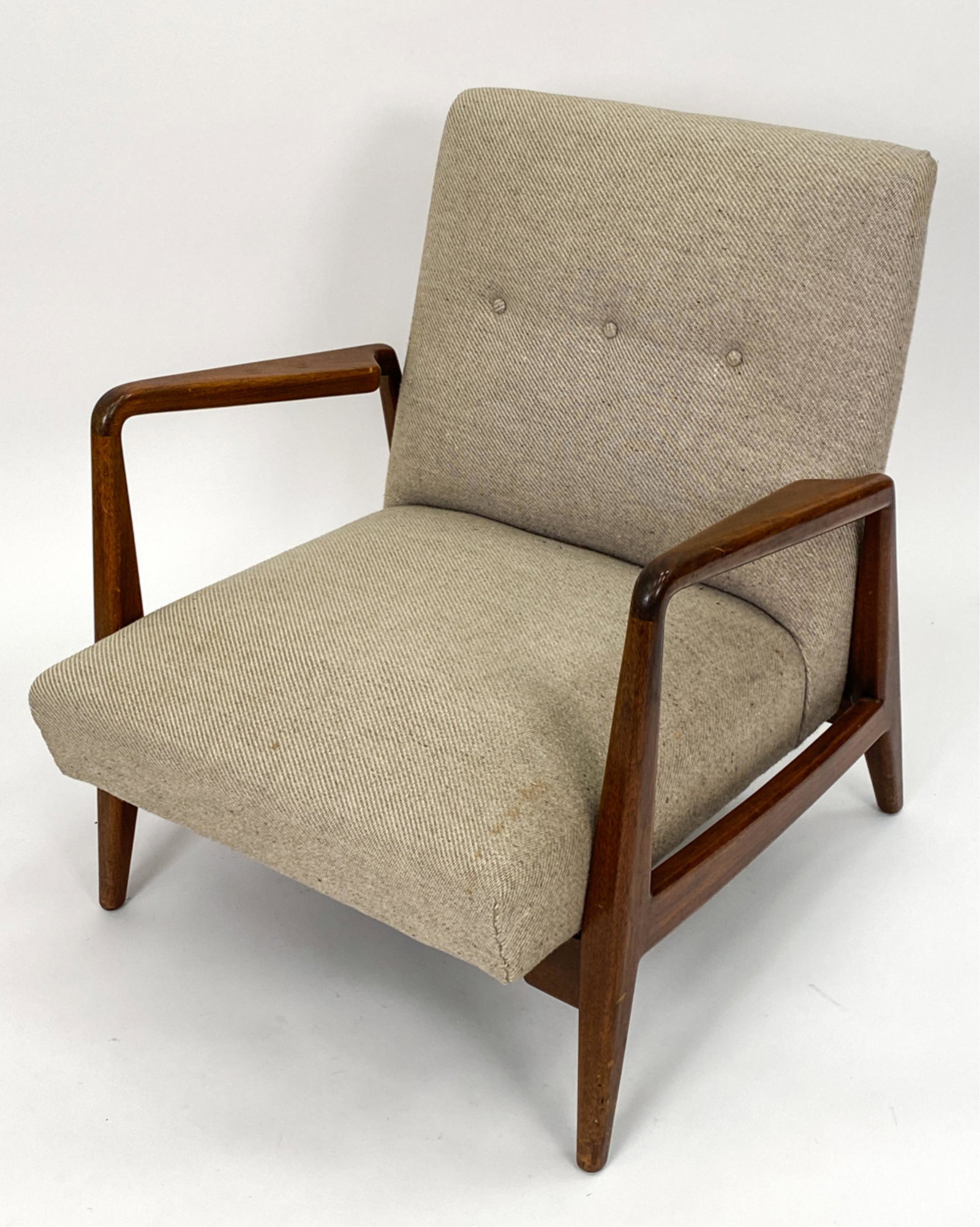 MID-CENTURY JENS RISOM WALNUT ARMCHAIR (1 of 13)