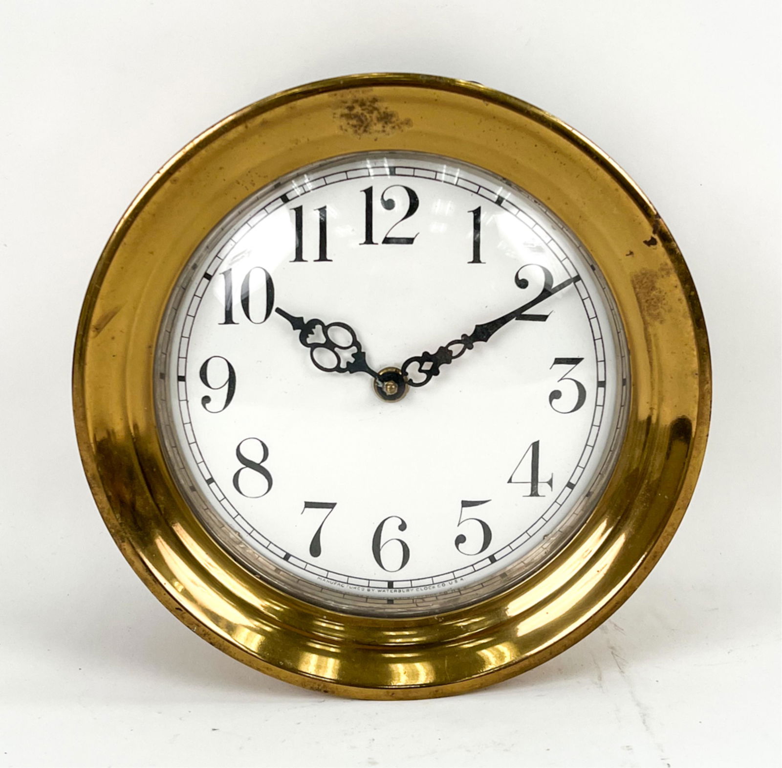 WATERBURY CLOCK CO. BRASS SHIPS PORTHOLE CLOCK (1 of 7)