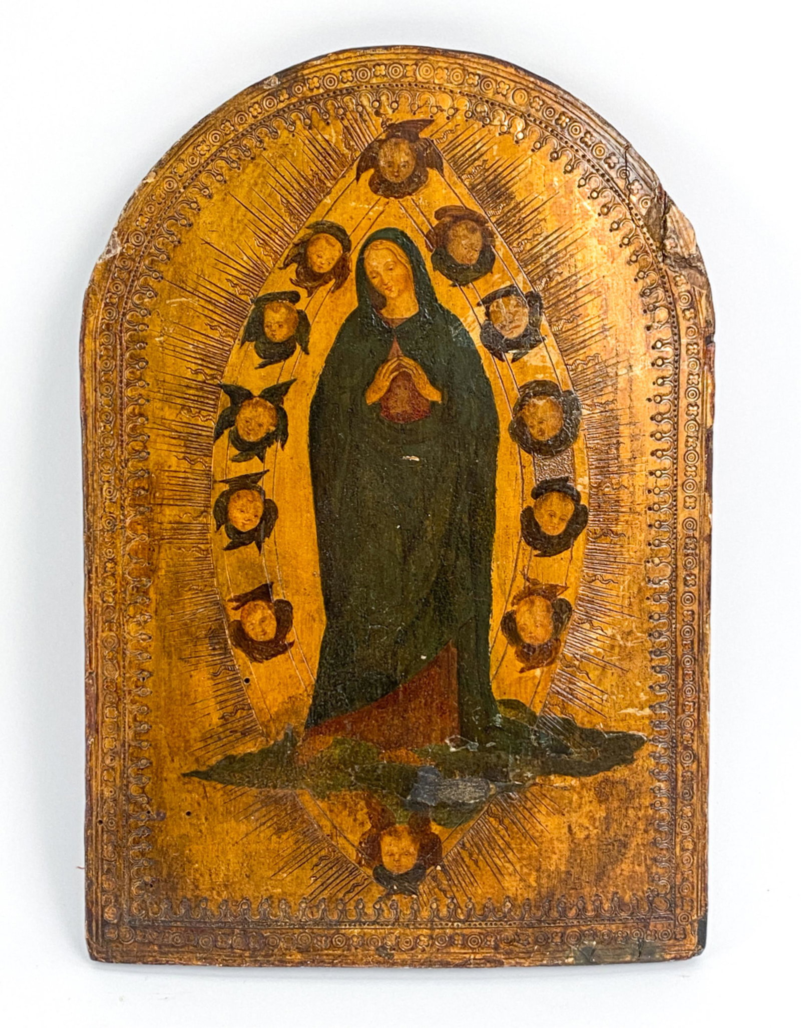 ANTIQUE ITALIAN RENAISSANCE-STYLE PAINTING: Oil on gilded panel. Late 19th century Grand Tour of Madonna with putti. Dimensions: H 12.5" x W 9" Condition: Aged yellowed varnish. Some light surface scratches. Old repairs and edge losses.