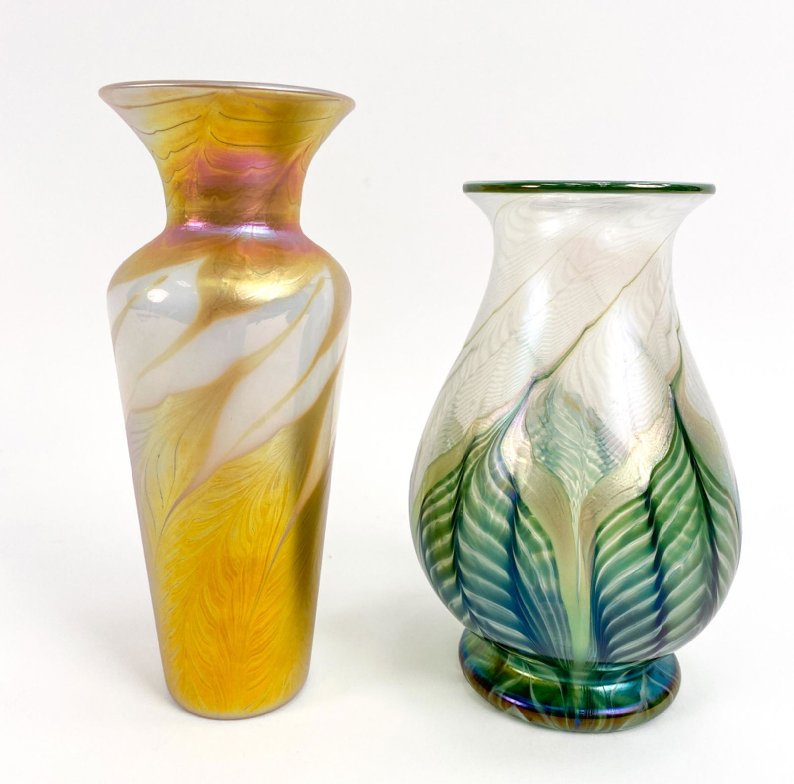 (2) LUNDBERG STUDIOS IRIDESCENT ART GLASS VASES (1 of 12)
