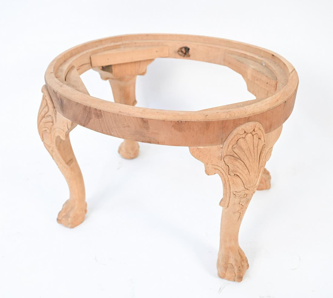CARVED BALL AND CLAW FOOT STOOL OR TABLE BASE (1 of 10)
