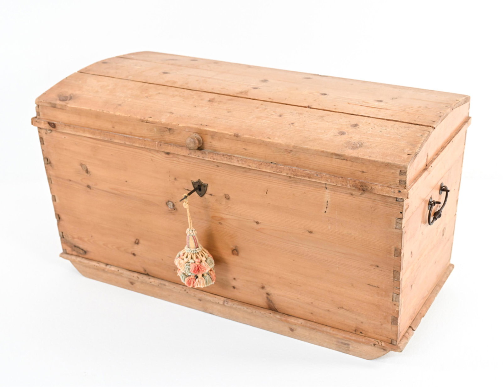 ANTIQUE PINE DOME-TOP TRUNK OR BLANKET CHEST (1 of 13)