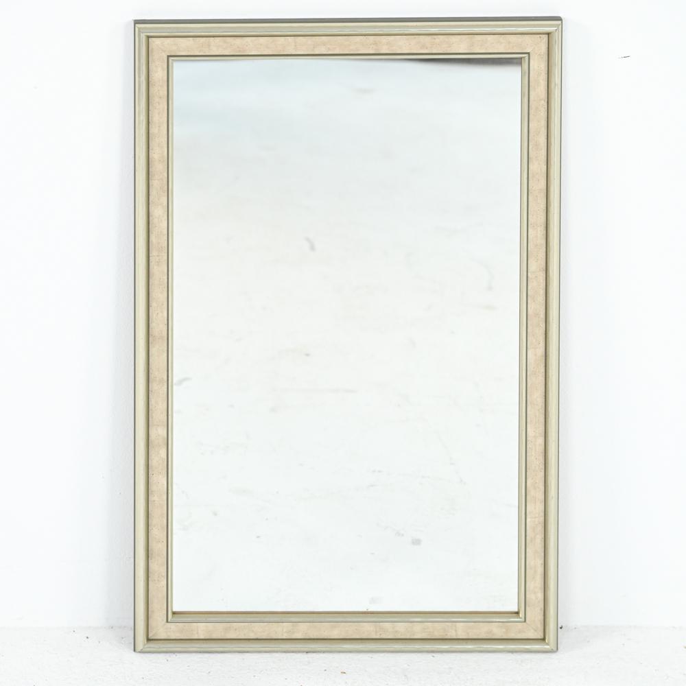 CONTEMPORARY FRAMER'S WALL MIRROR: Dimensions: H 30" x W 19.25" Condition: A few rubs to corners.