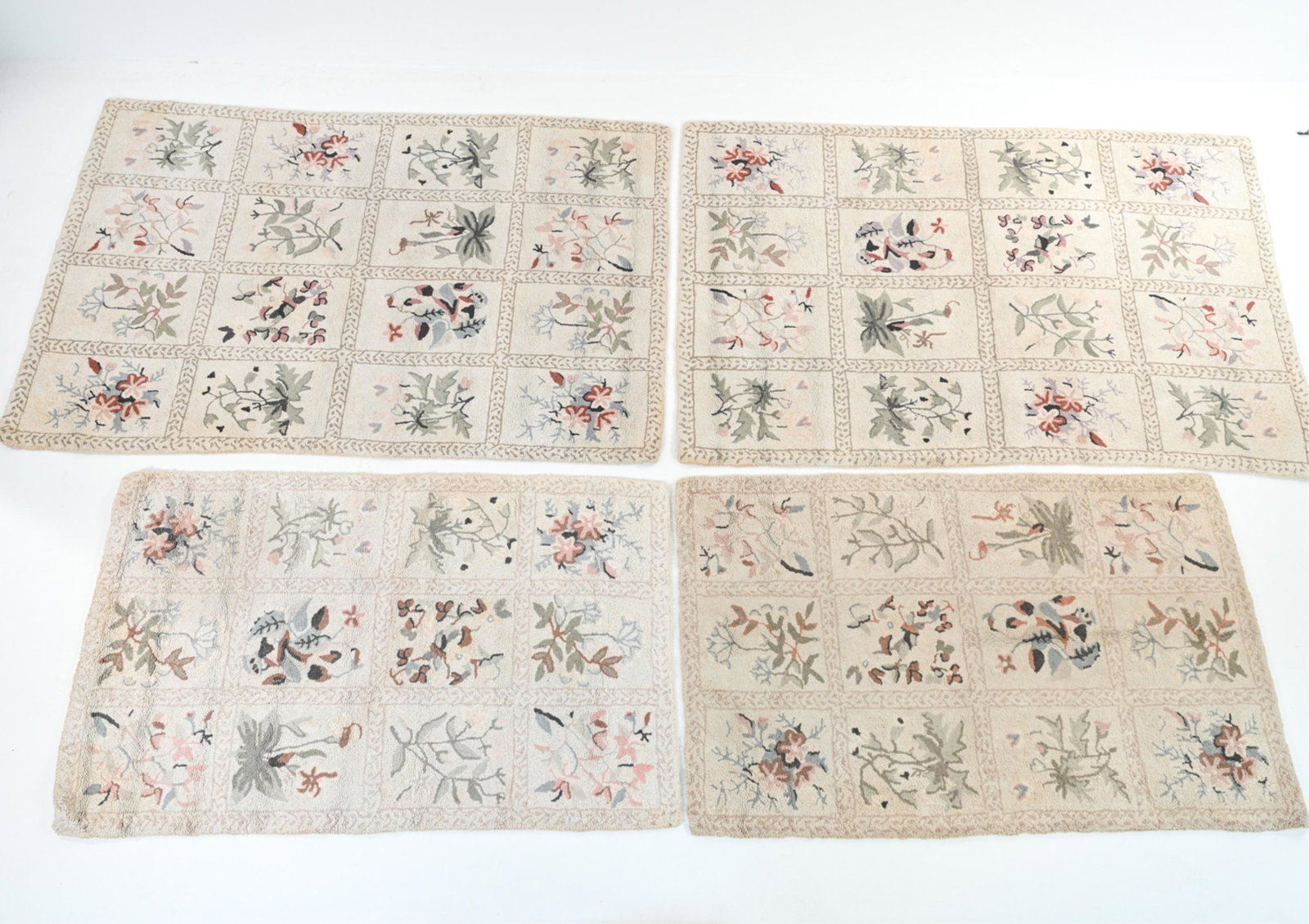 GROUPING OF (4) HAND-HOOKED THROW RUGS (1 of 11)