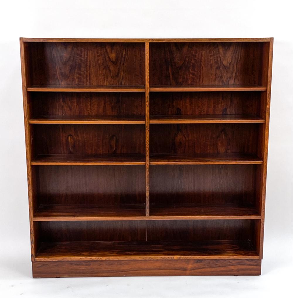 CARLO JENSEN HUNDEVAD ROSEWOOD BOOKCASE C.1960 (1 of 9)