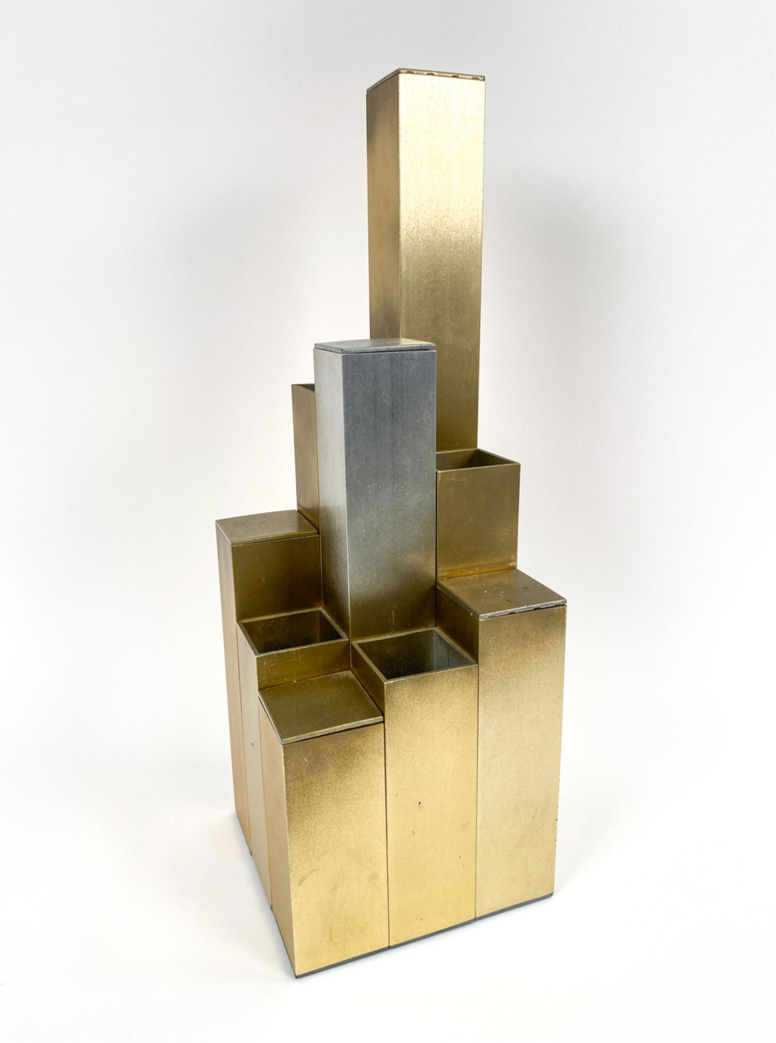1970’S INDUSTRIAL SKYSCRAPER SCULPTURE VASE (1 of 9)