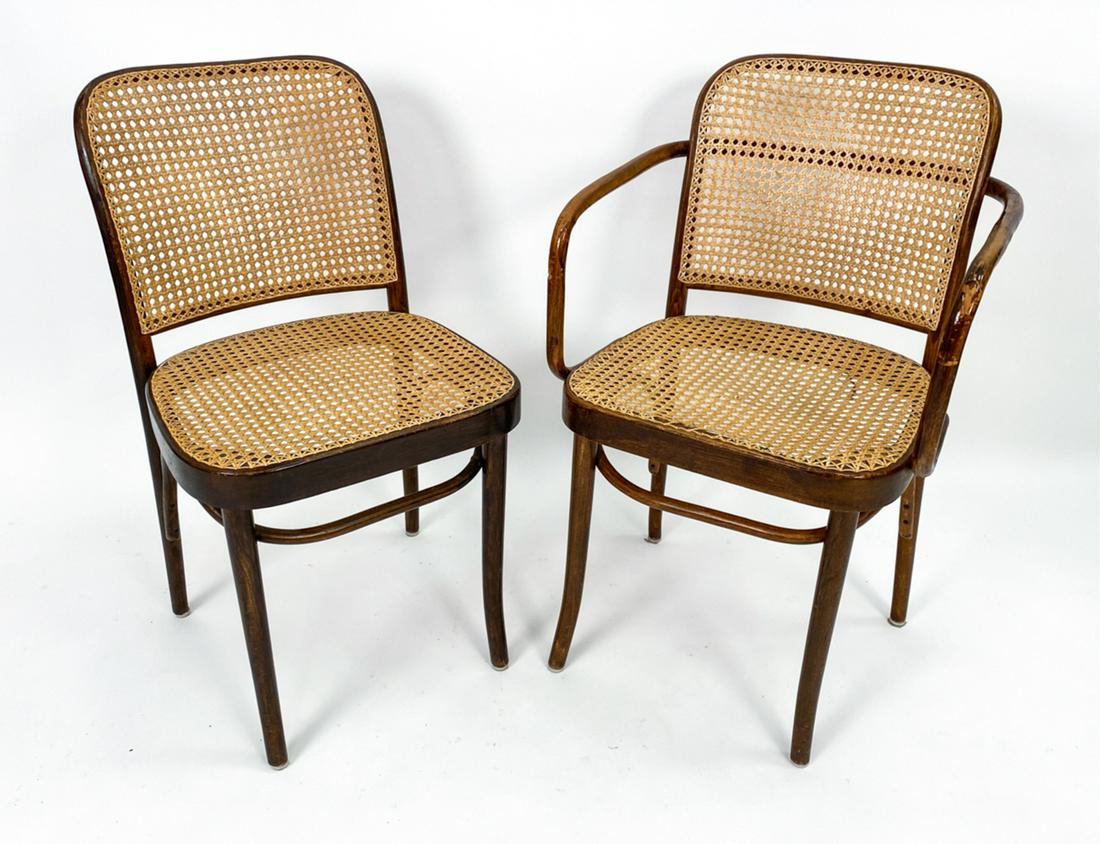 PAIR OF JOSEF HOFFMAN THONET BENTWOOD 811 CHAIRS (1 of 18)