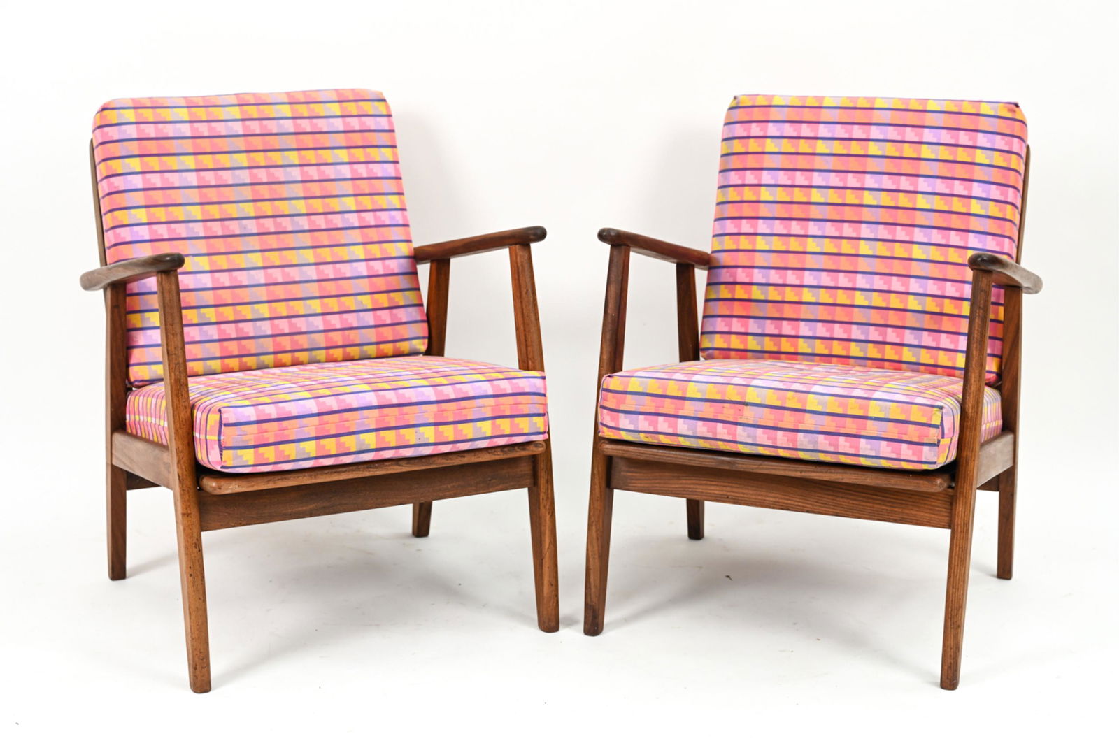 PAIR OF HANS WEGNER-STYLE "CIGAR" LOUNGE CHAIRS (1 of 11)
