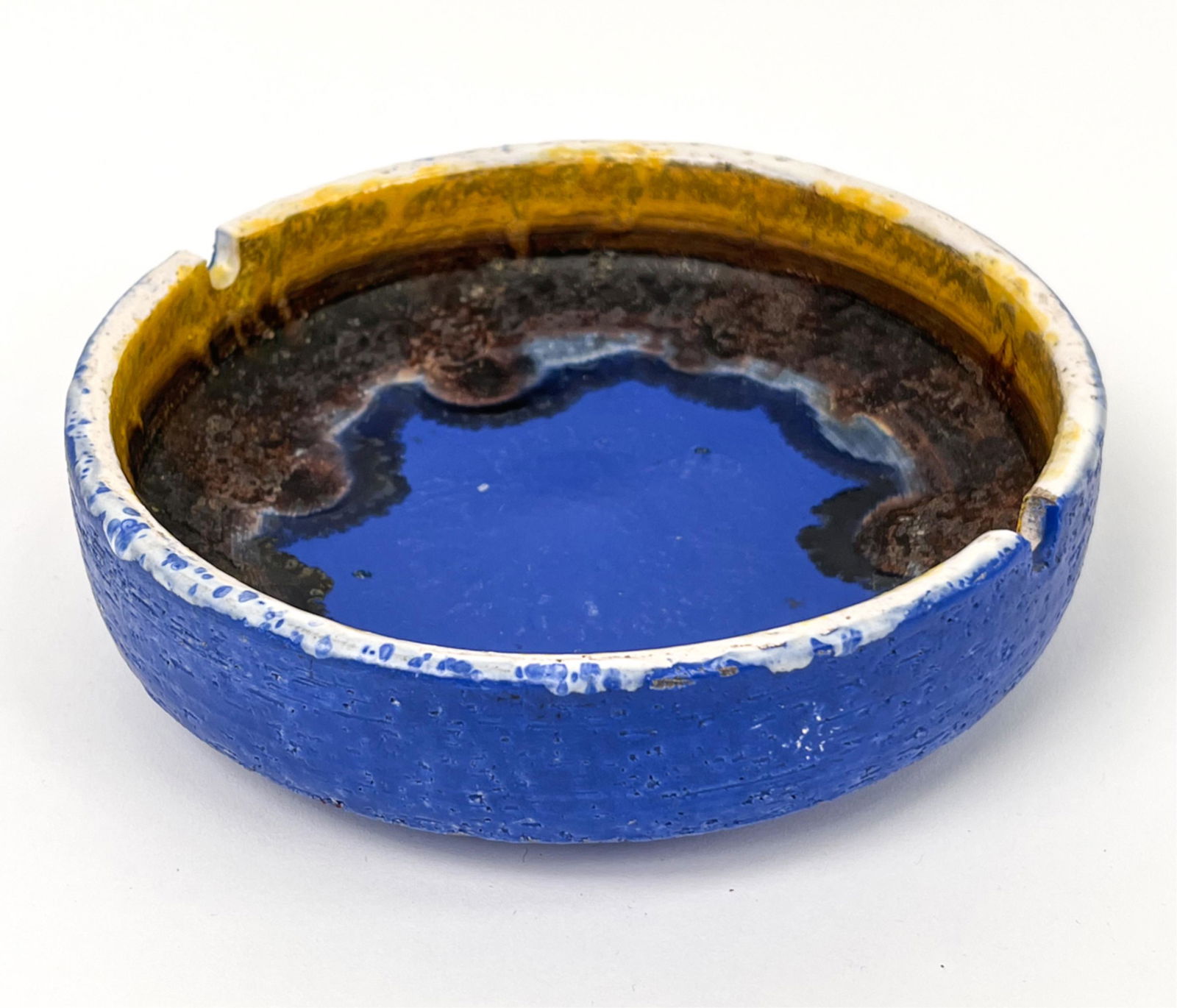 MARCELLO FANTONI ROUND CERAMIC ASHTRAY (1 of 7)