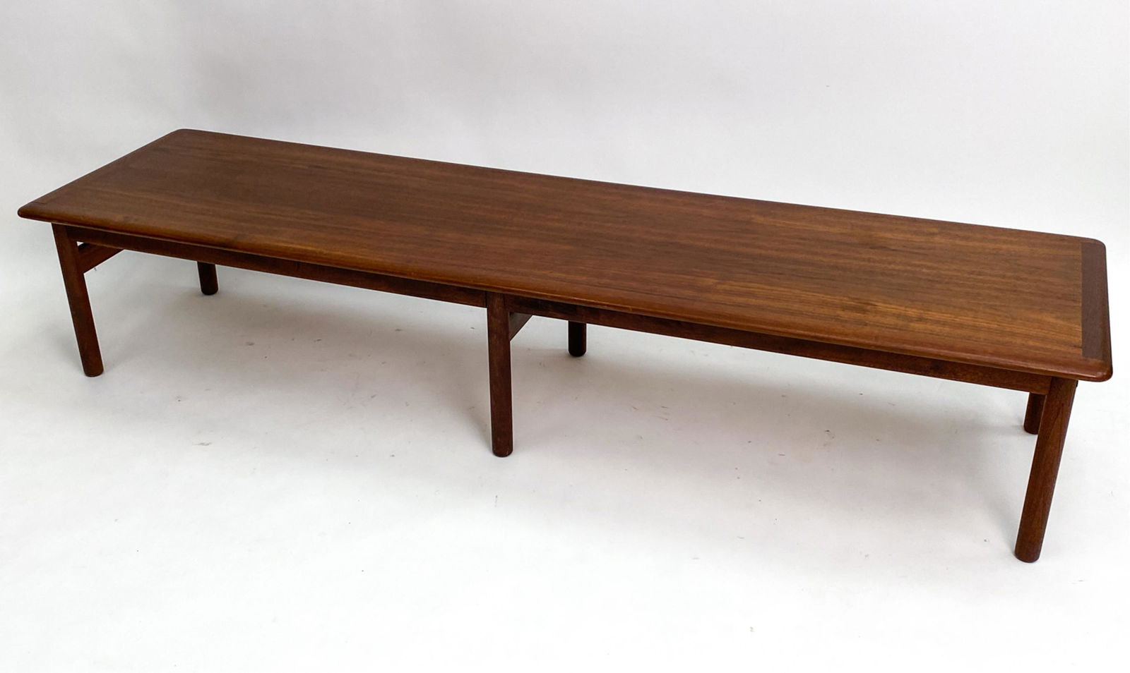 DUX SWEDISH MID-CENTURY WALNUT COFFEE TABLE (1 of 11)