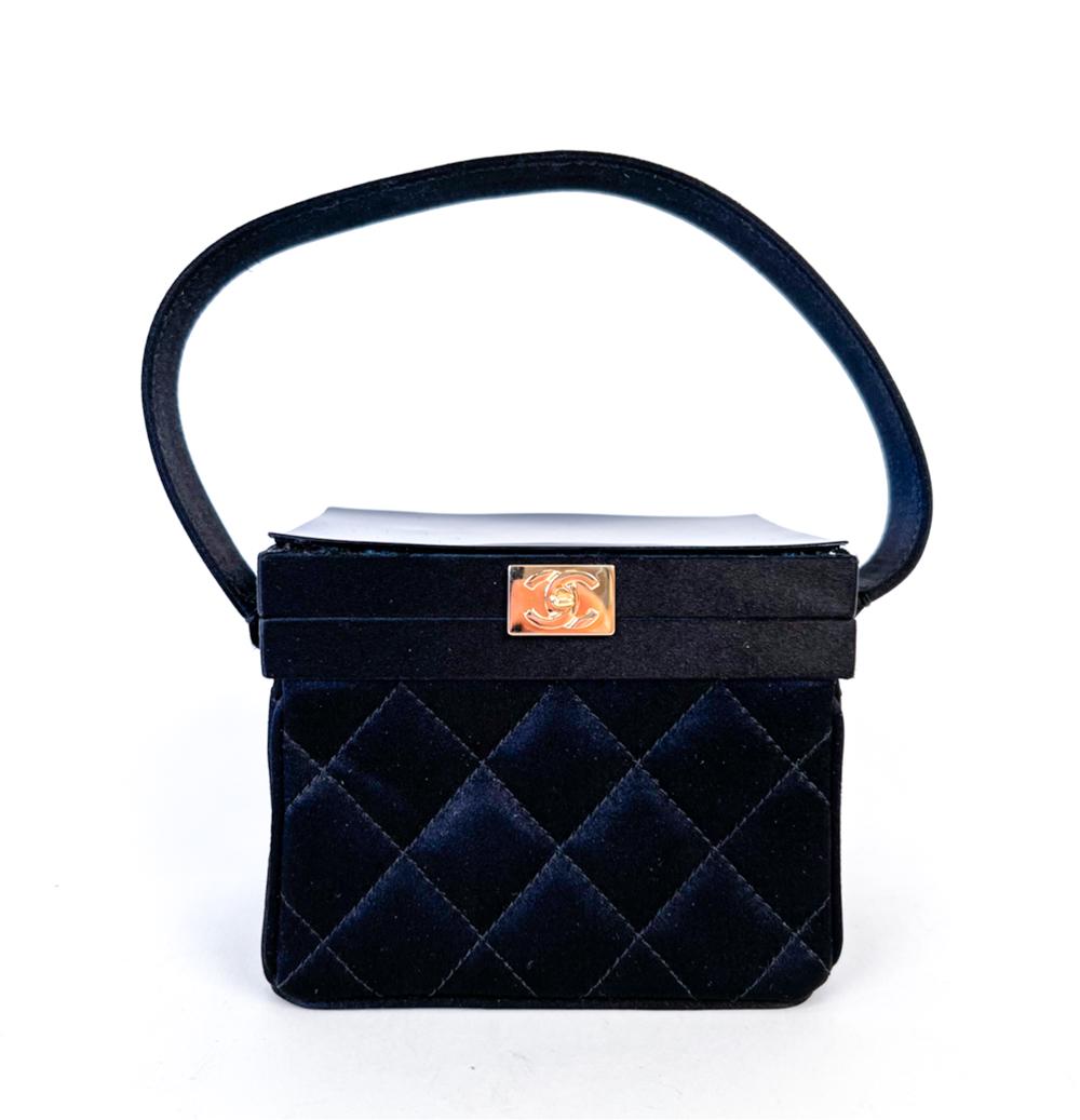 C. 2003 CHANEL QUILTED SATIN BOX VANITY MINI (1 of 12)