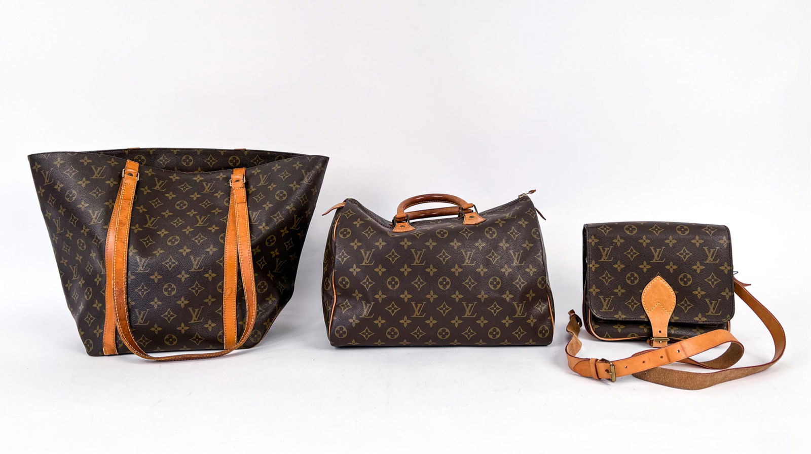 (3) VINTAGE LOUIS VUITTON MONOGRAM PURSES, AS-IS (1 of 15)