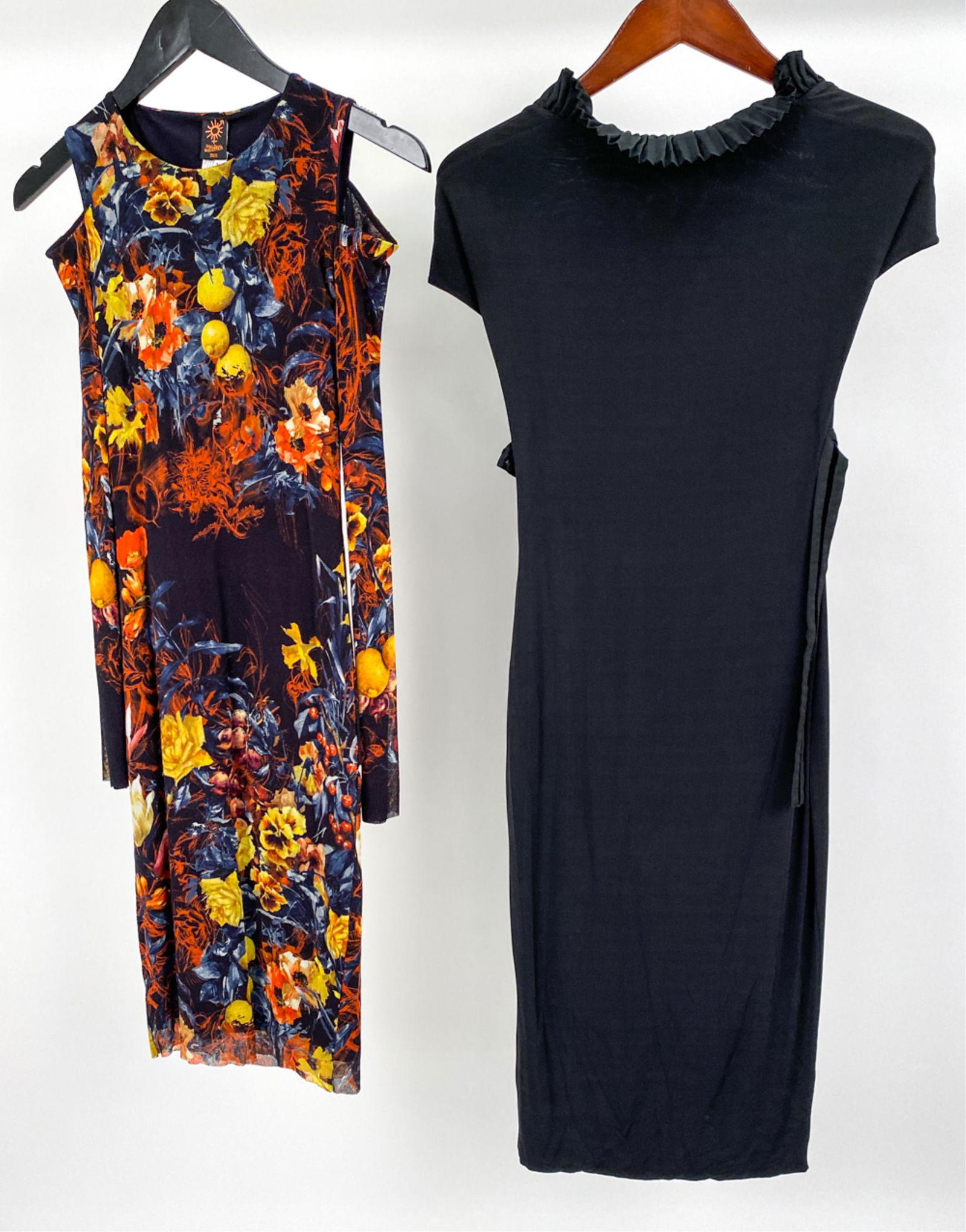 GUCCI & JEAN PAUL GAULTIER STRETCH DRESSES (1 of 6)