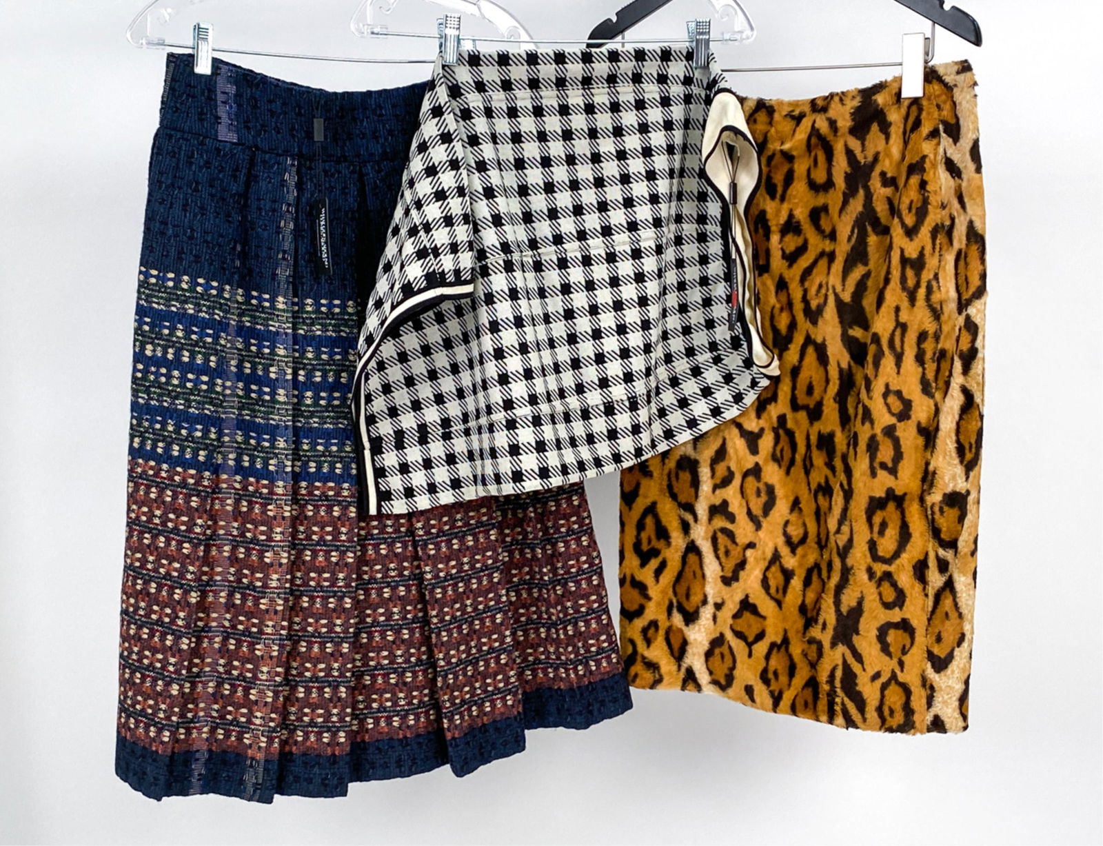(3) SKIRTS; DRIES VAN NOTEN, ALAIA & NORMA KAMALI (1 of 7)