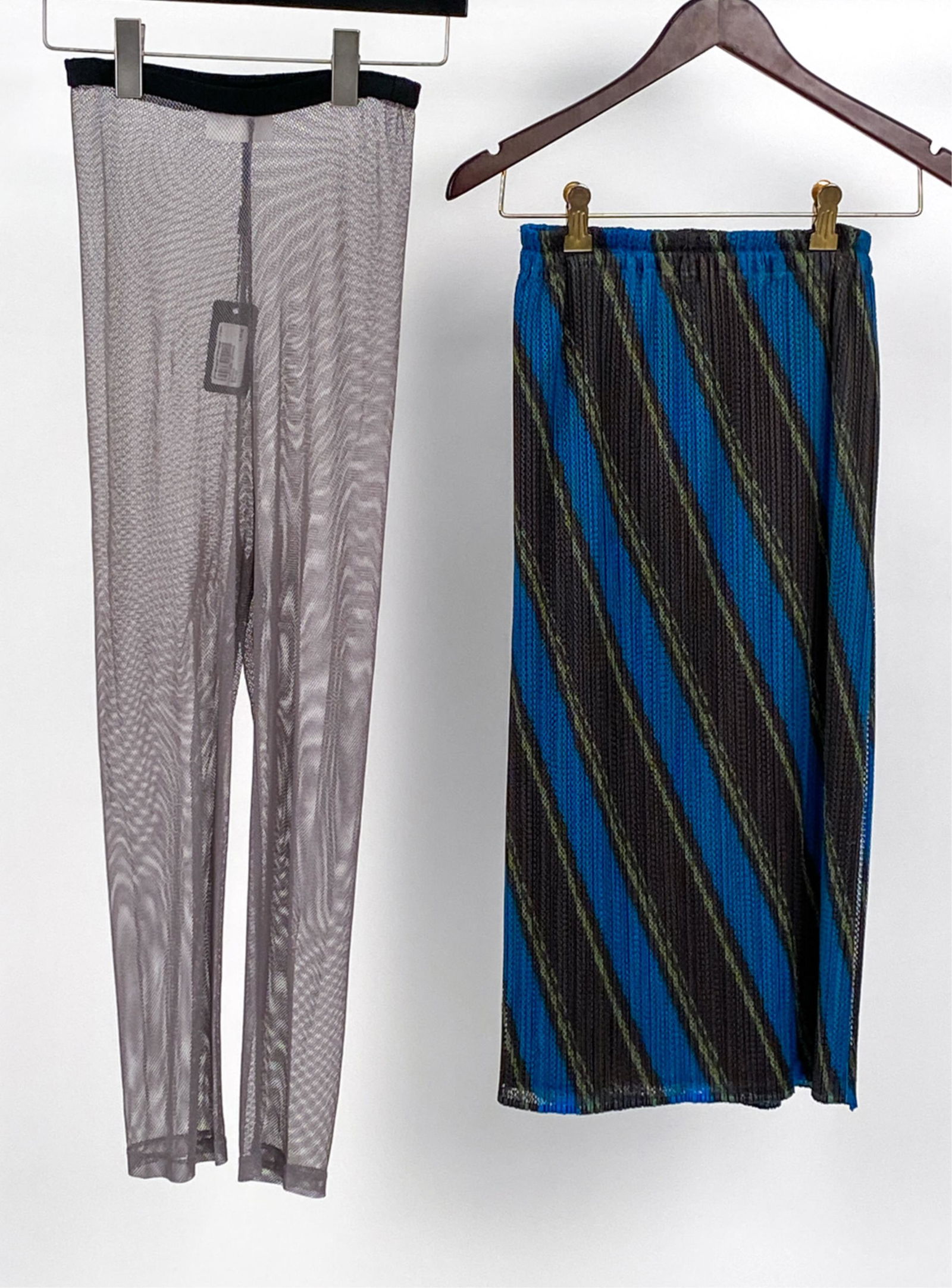 D&G FISHNET MESH LEGGINGS & MIYAKE MESH SKIRT (1 of 5)