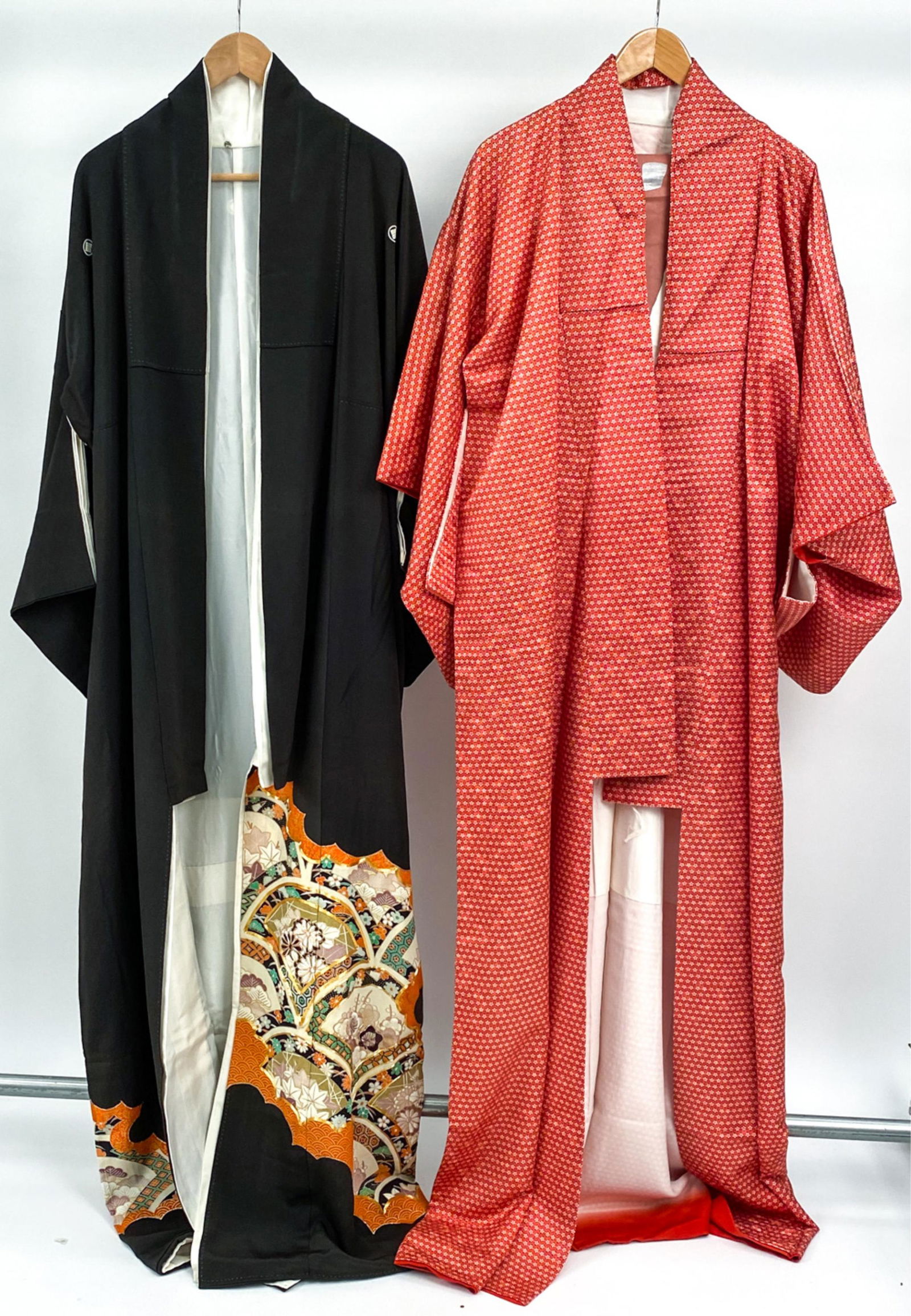 (2) VINTAGE JAPANESE SILK KIMONOS (1 of 6)