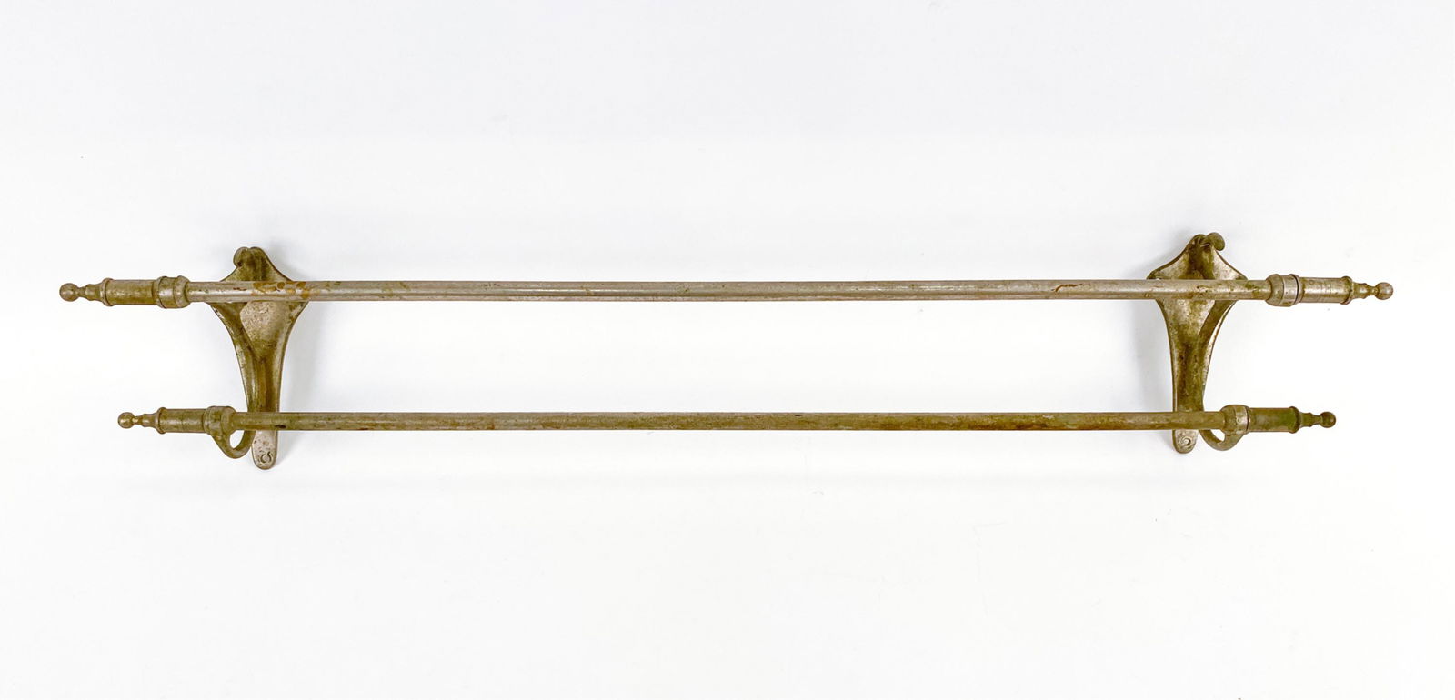 ANTIQUE TOWEL RACK (1 of 9)