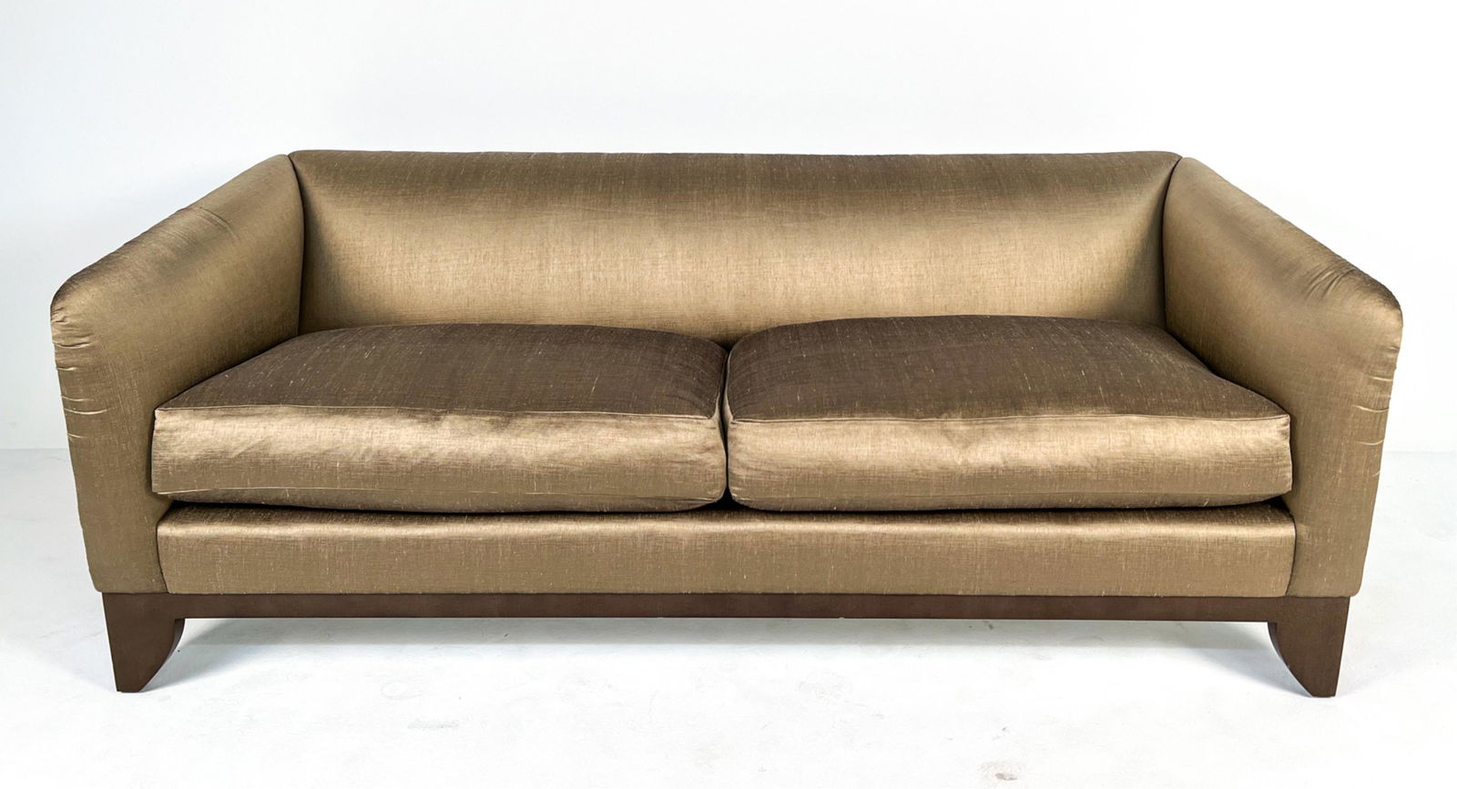 J. ROBERT SCOTT METALLIC RAW SILK BLEND SOFA (1 of 15)