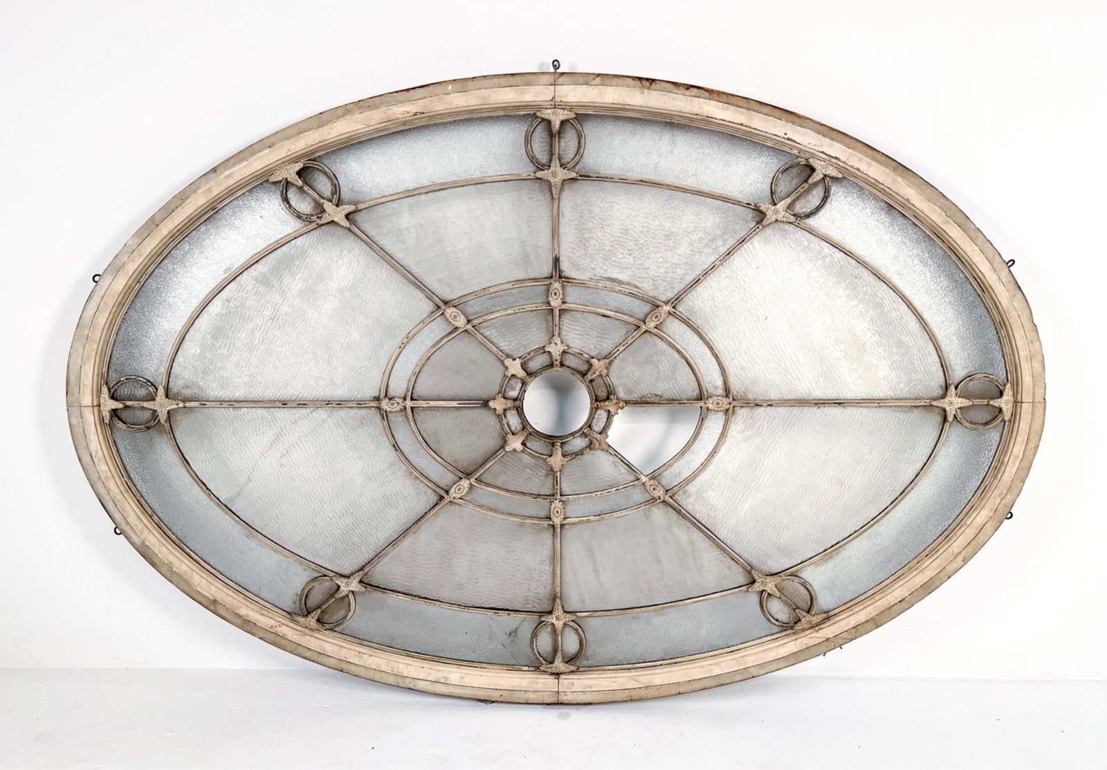 19TH C. OVAL LEADED GLASS TRANSOM WINDOW (1 of 18)