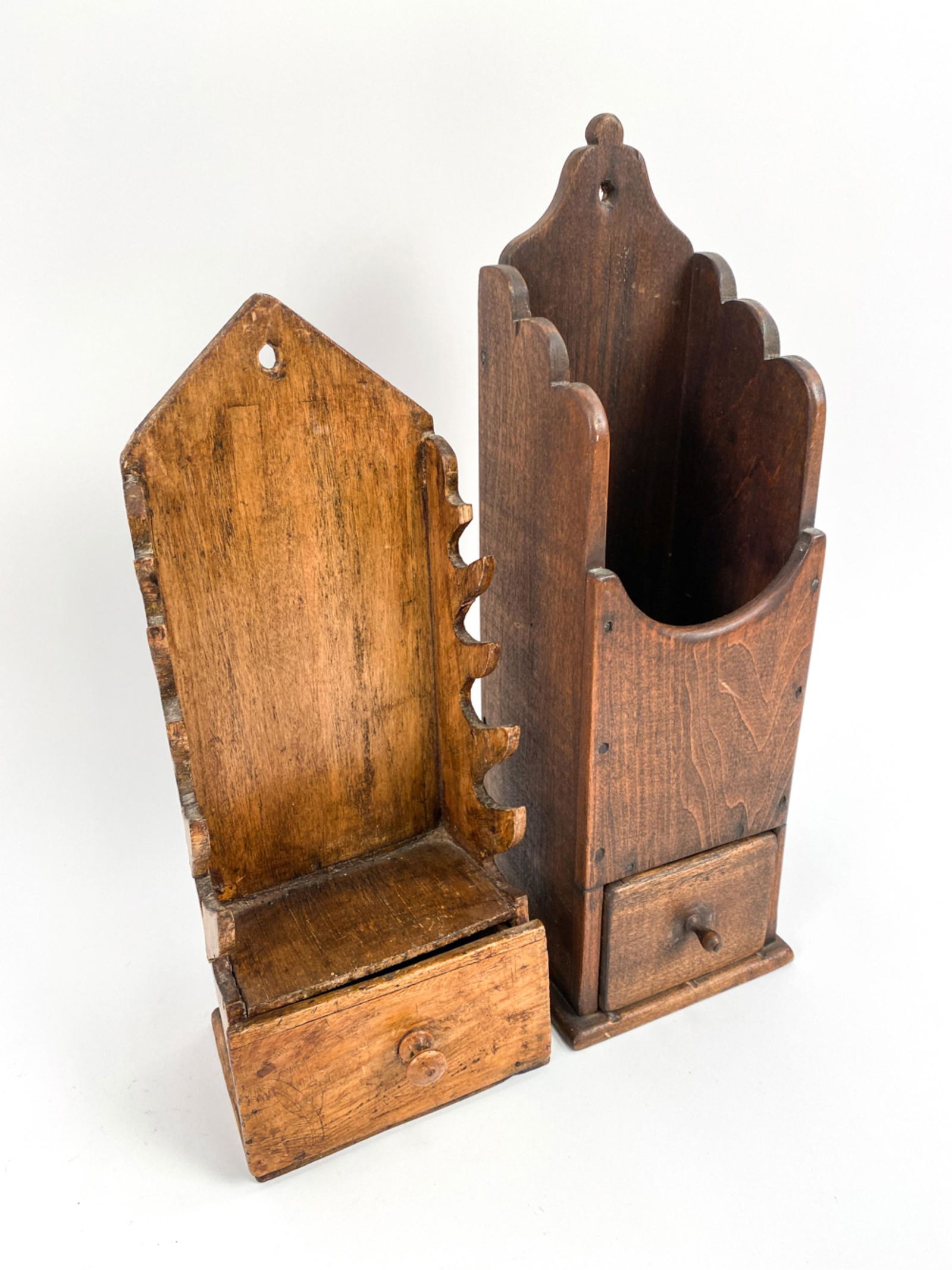 (2) AMERICAN HANGING KITCHEN UTENSIL BOXES (1 of 18)