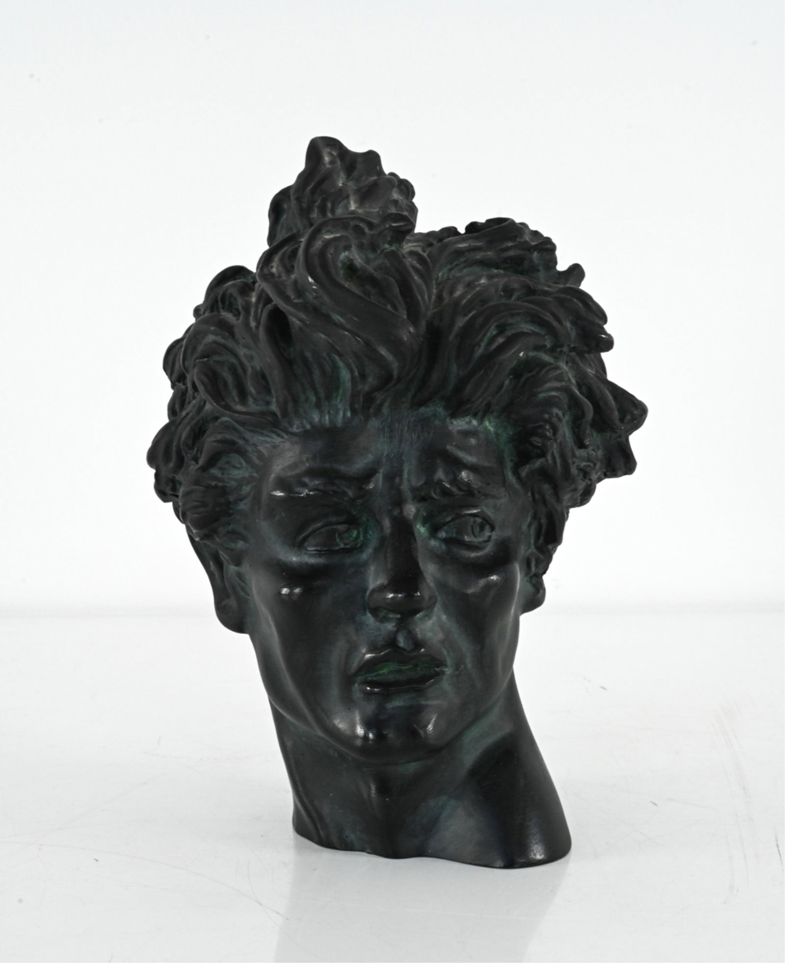 CONTEMPORARY NEOCLASSICAL RESIN HEAD SCULPTURE (1 of 10)