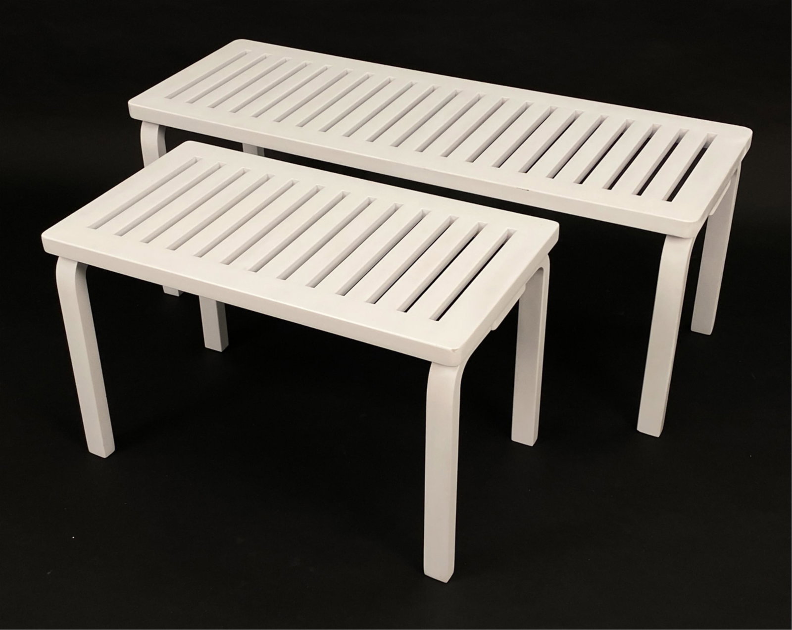 (2) ALVAR AALTO FOR ARTEK MODEL 153 WHITE BENCHES (1 of 7)