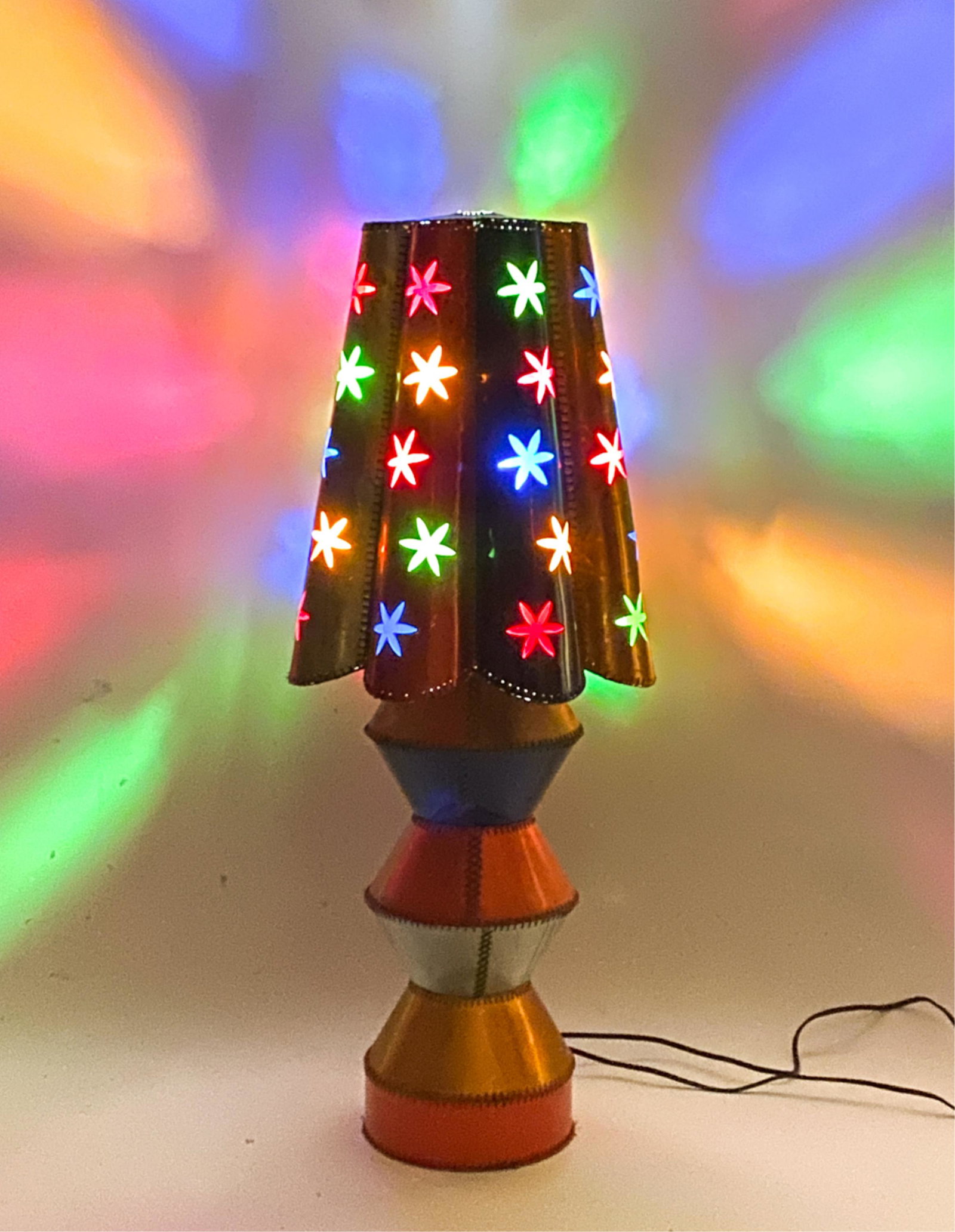 MID-CENTURY PSYCHEDELIC HANDMADE LAMP PETER MAX (1 of 13)